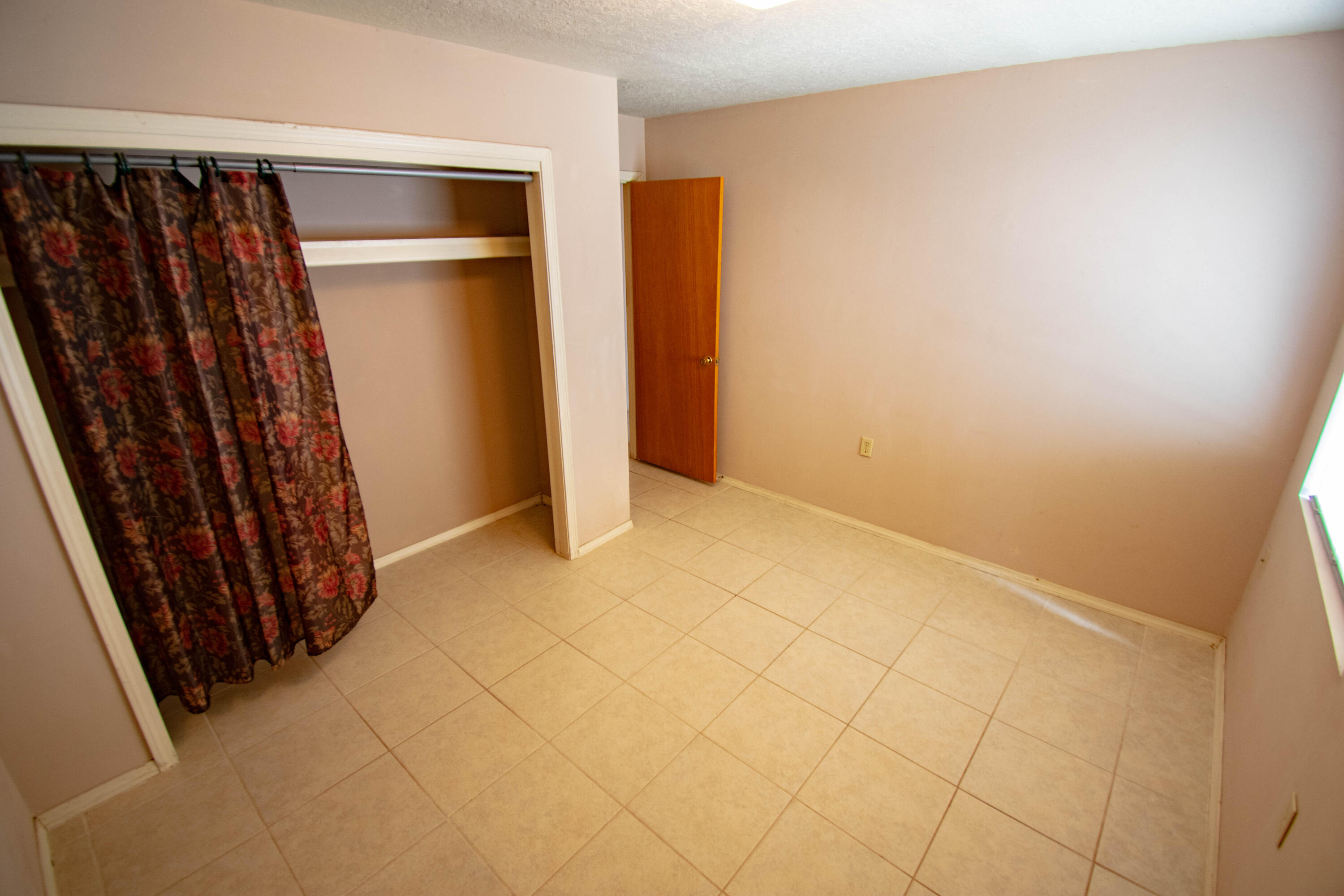 944 Sawmill Road