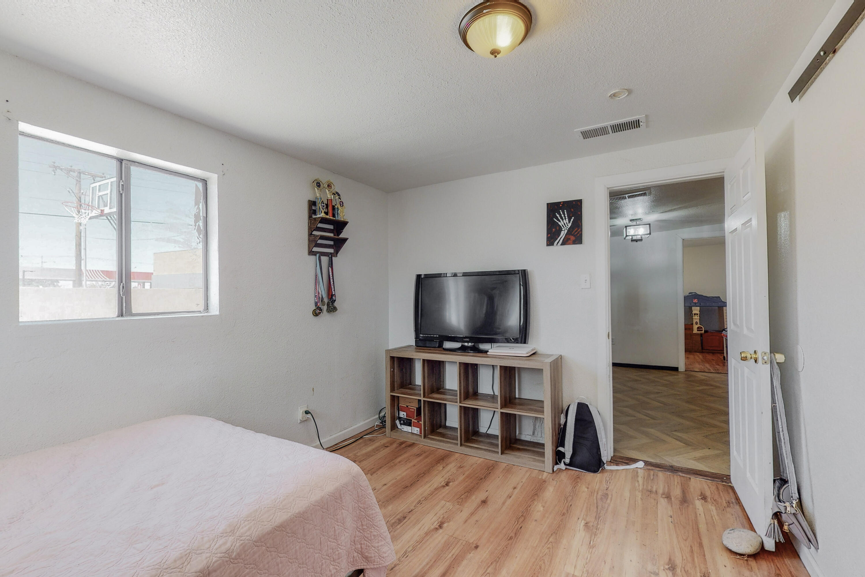 1337 BOATRIGHT Drive NE