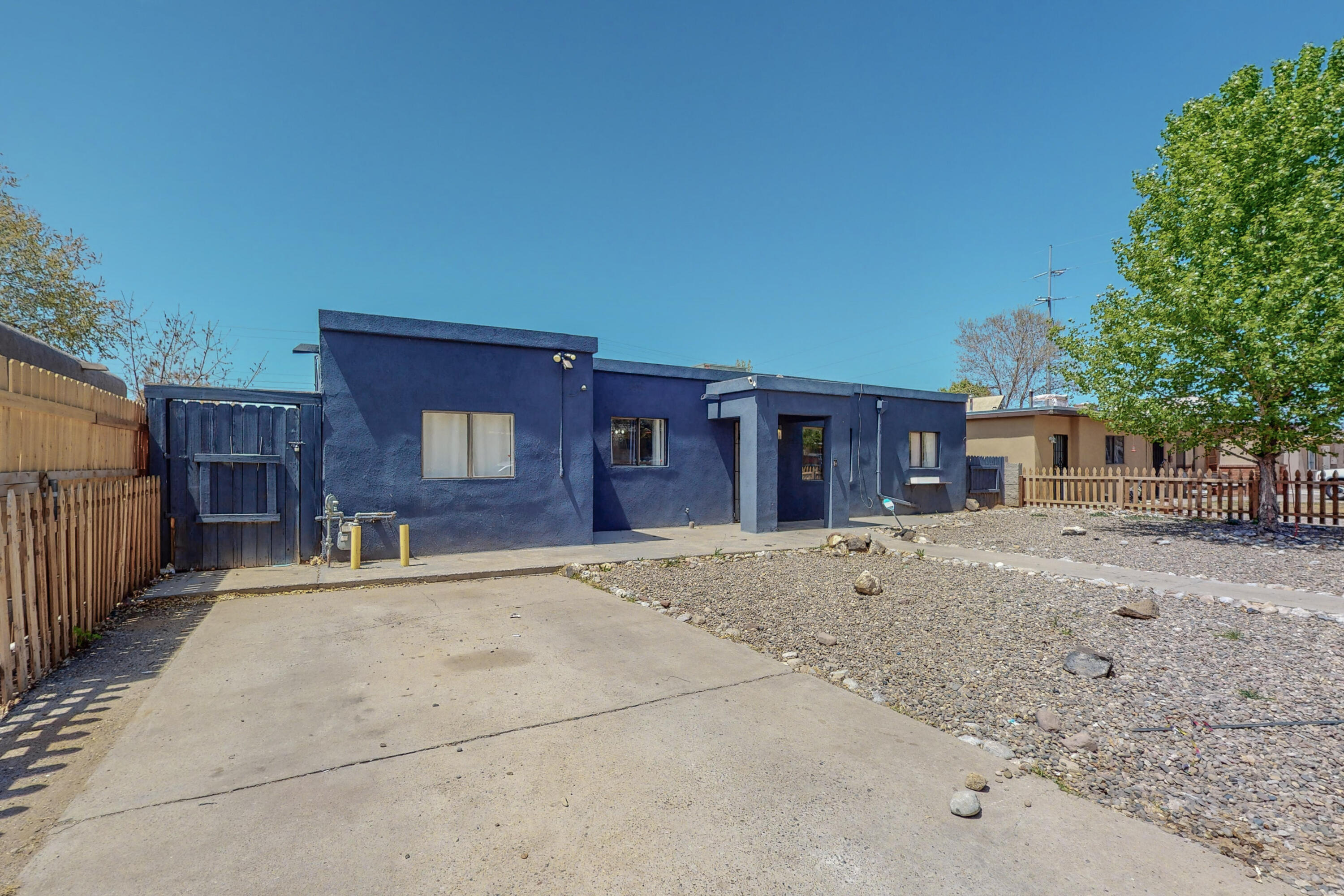 1337 BOATRIGHT Drive NE