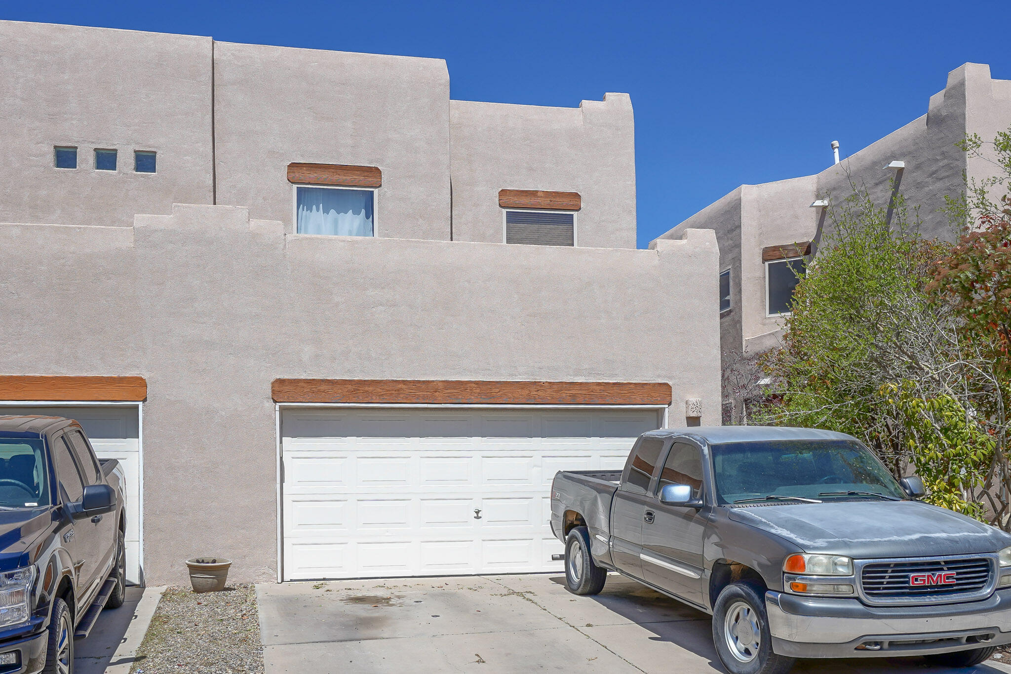 4901 SPANISH SUN Avenue NE