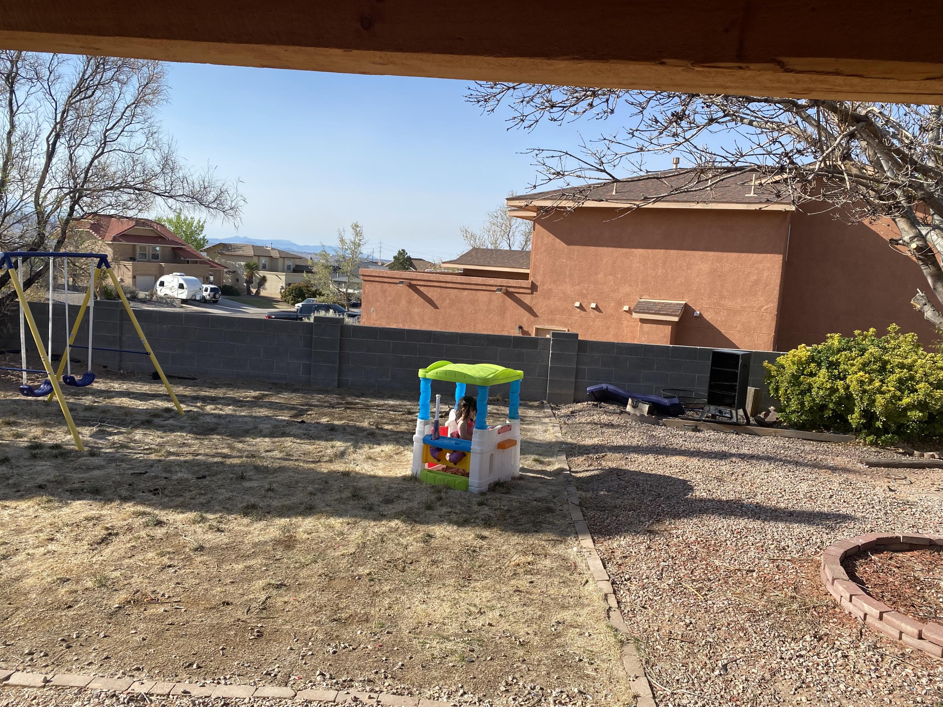 6996 CLARK HILLS Drive NE
