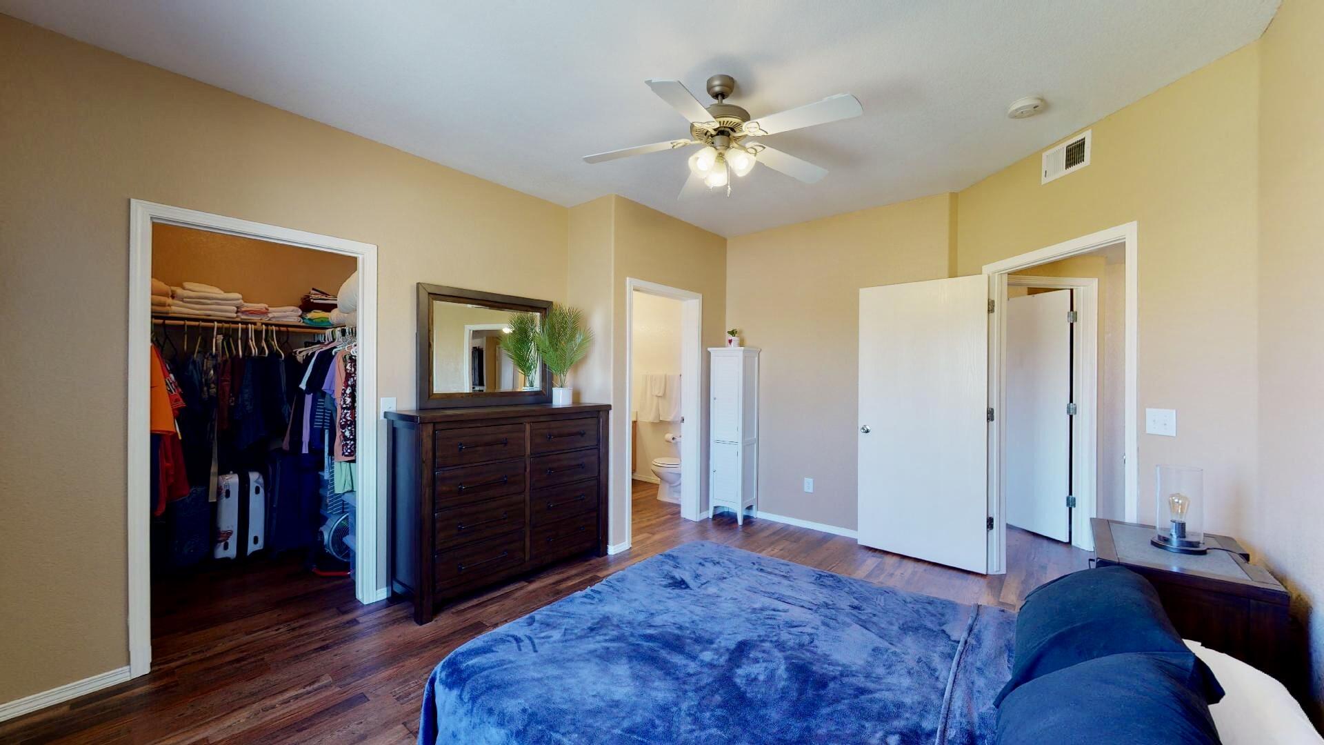 6800 Vista Del Norte Drive NE Unit: 1123