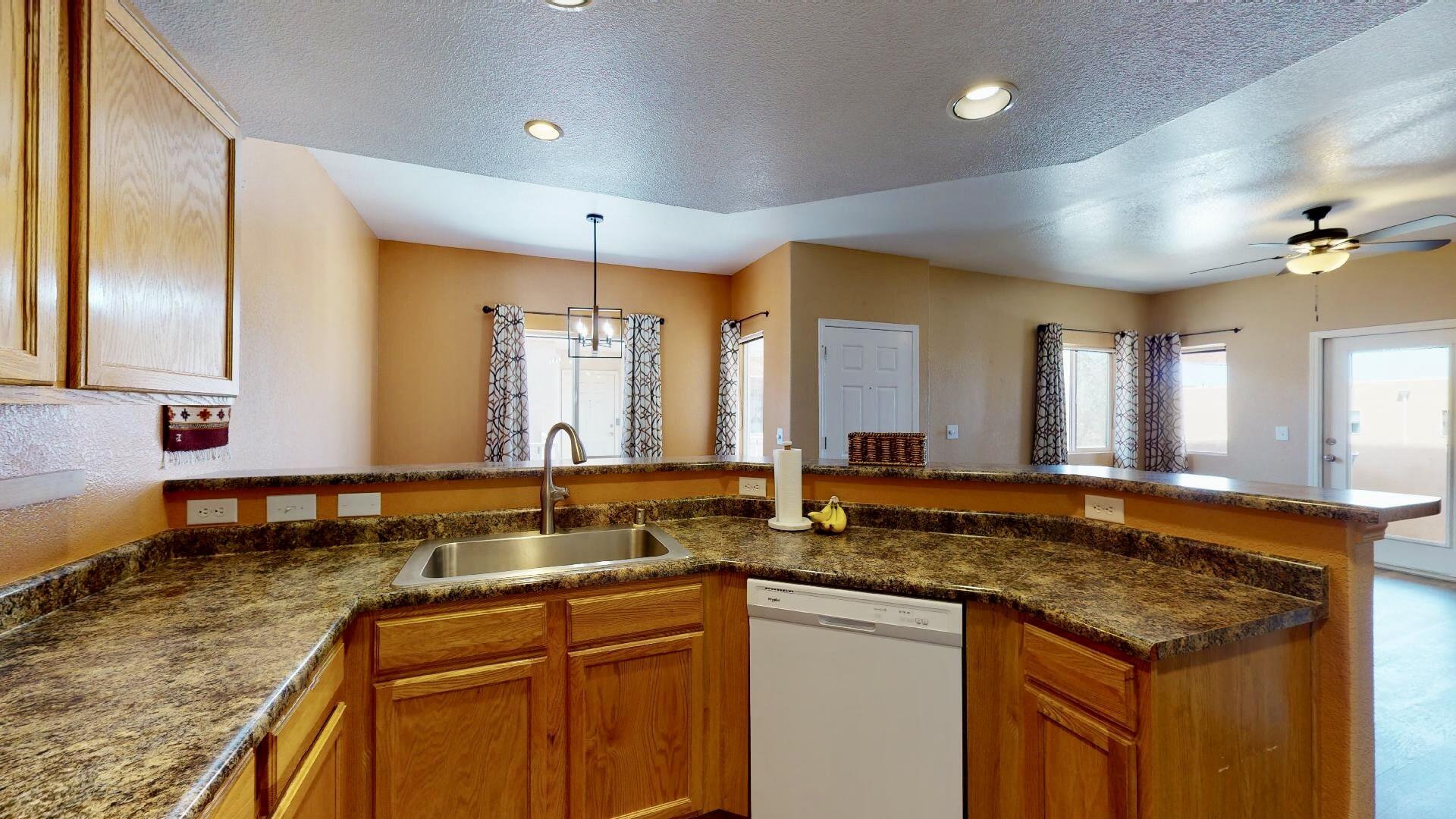 6800 Vista Del Norte Drive NE Unit: 1123