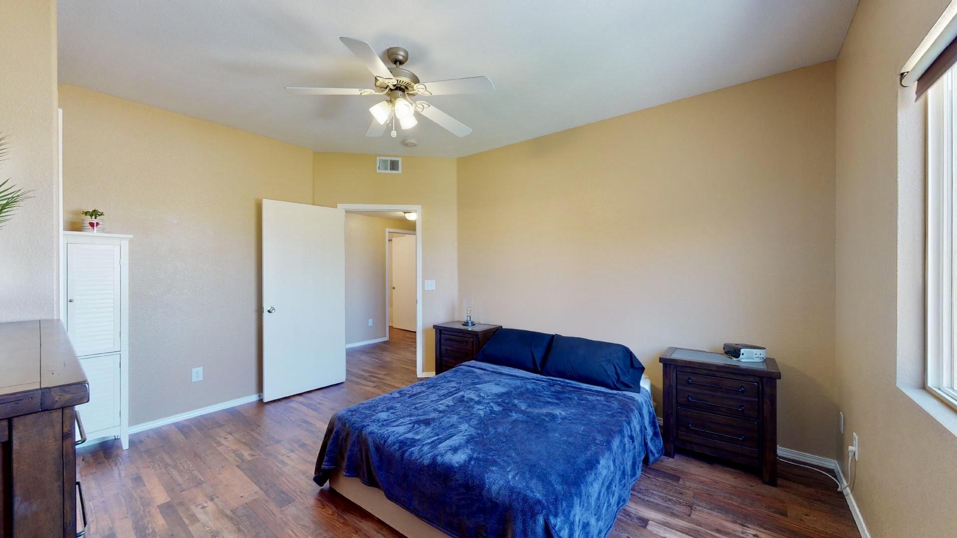 6800 Vista Del Norte Drive NE Unit: 1123