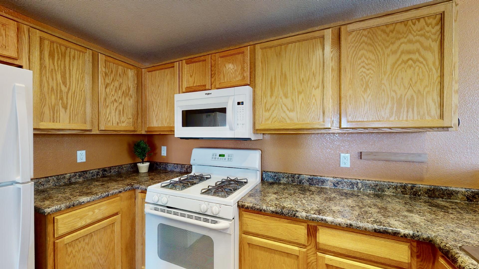 6800 Vista Del Norte Drive NE Unit: 1123