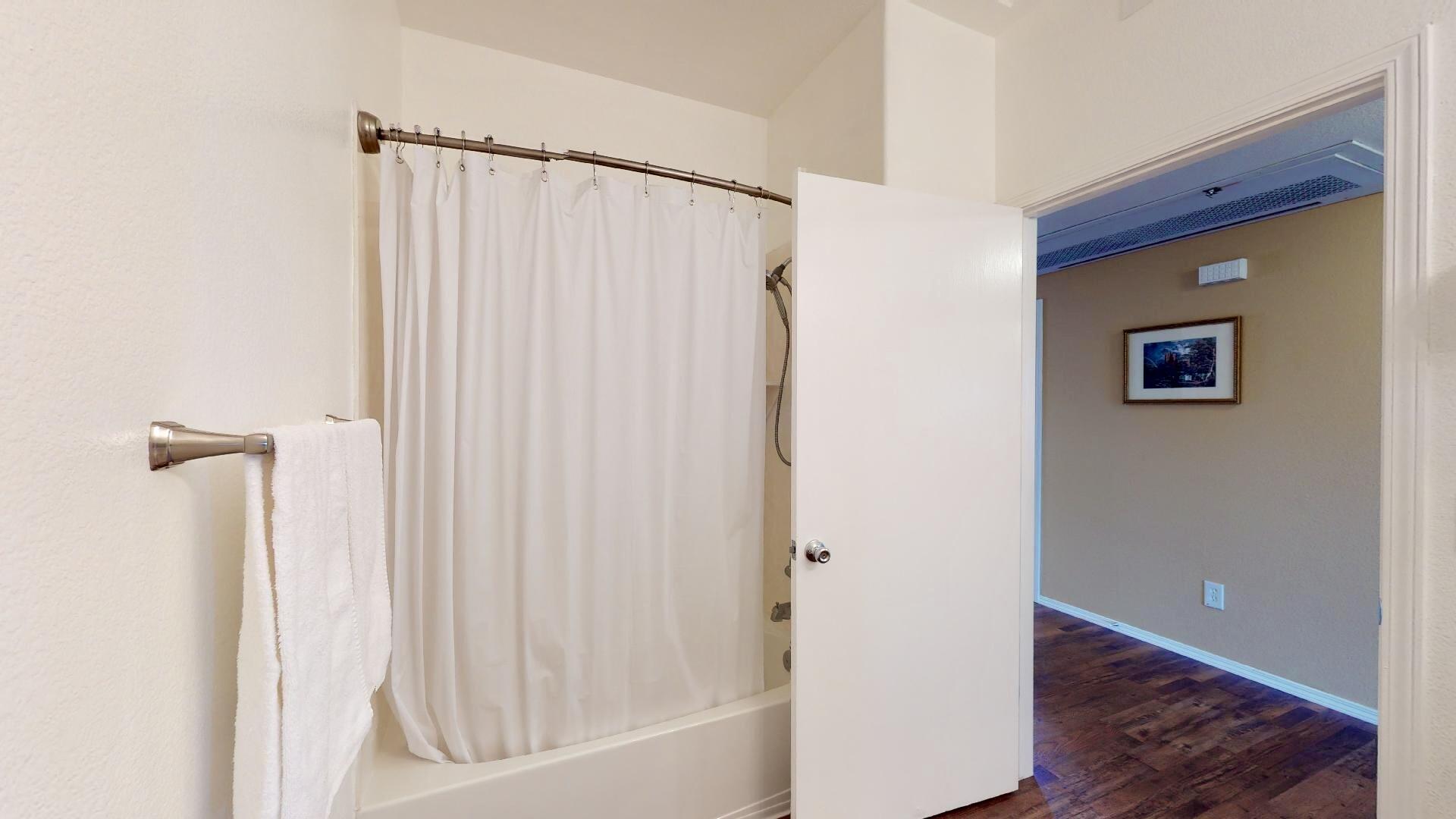 6800 Vista Del Norte Drive NE Unit: 1123