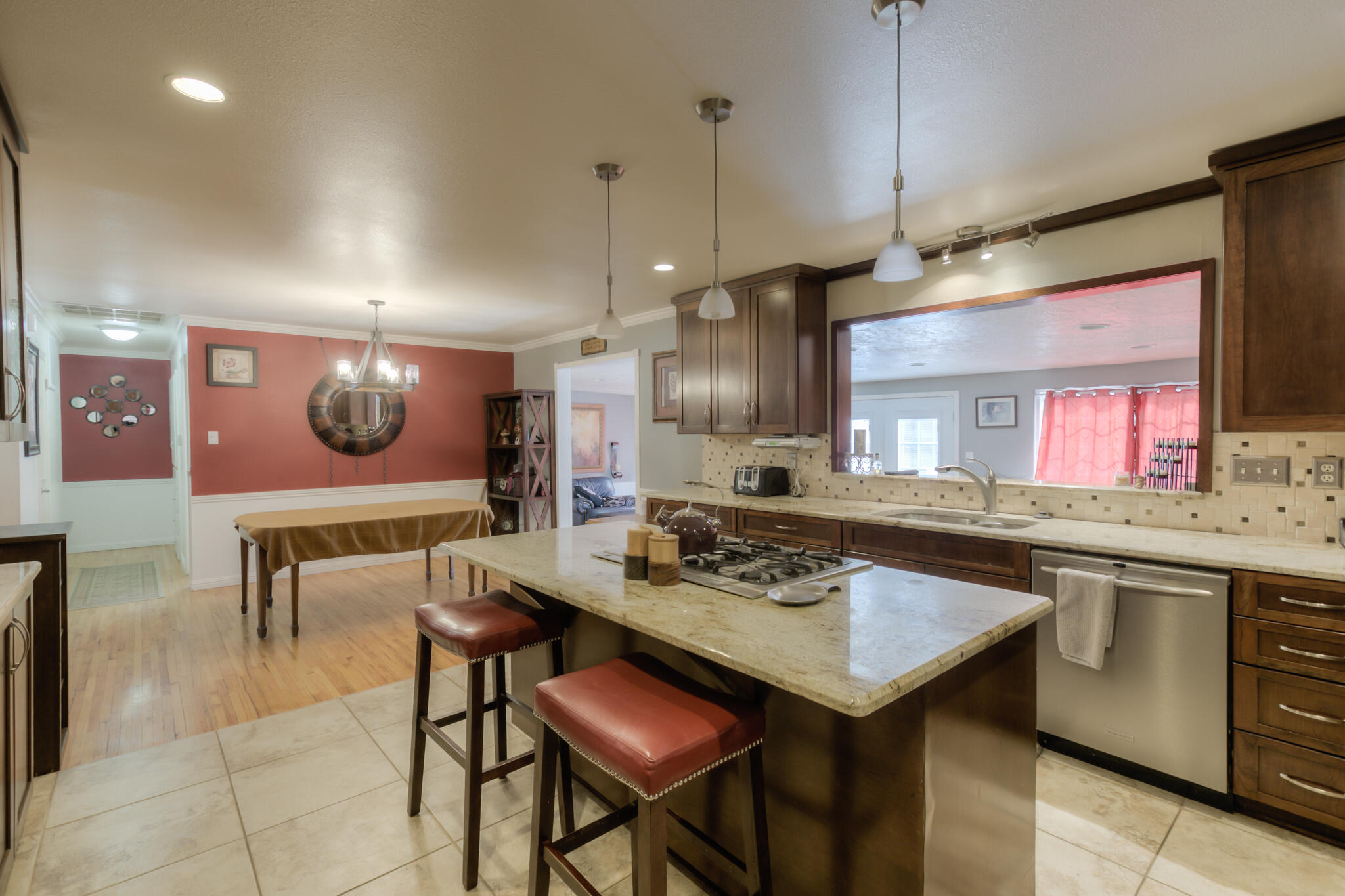 3604 ESPEJO Street NE