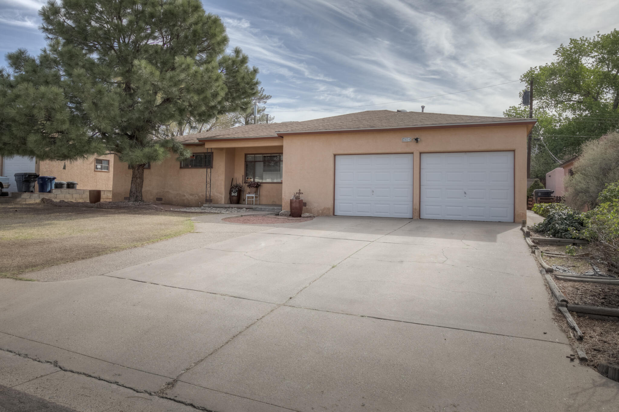 3604 ESPEJO Street NE