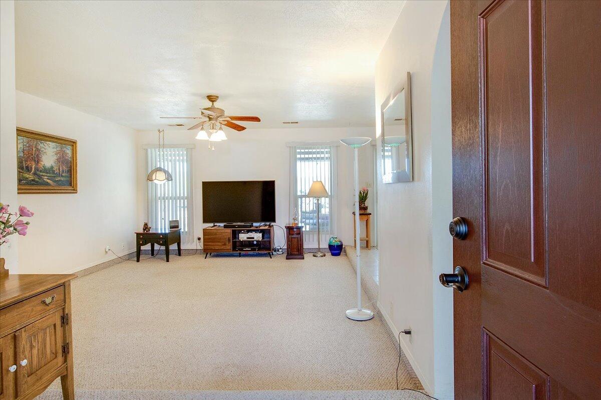 536 VALUE Court SE