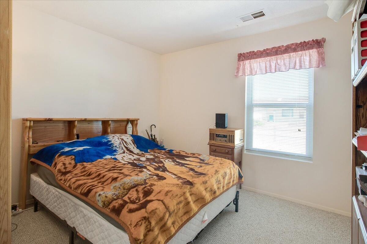 536 VALUE Court SE