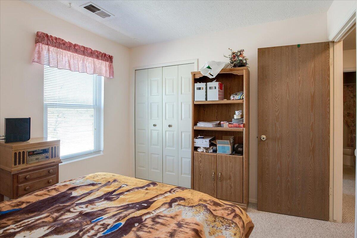 536 VALUE Court SE