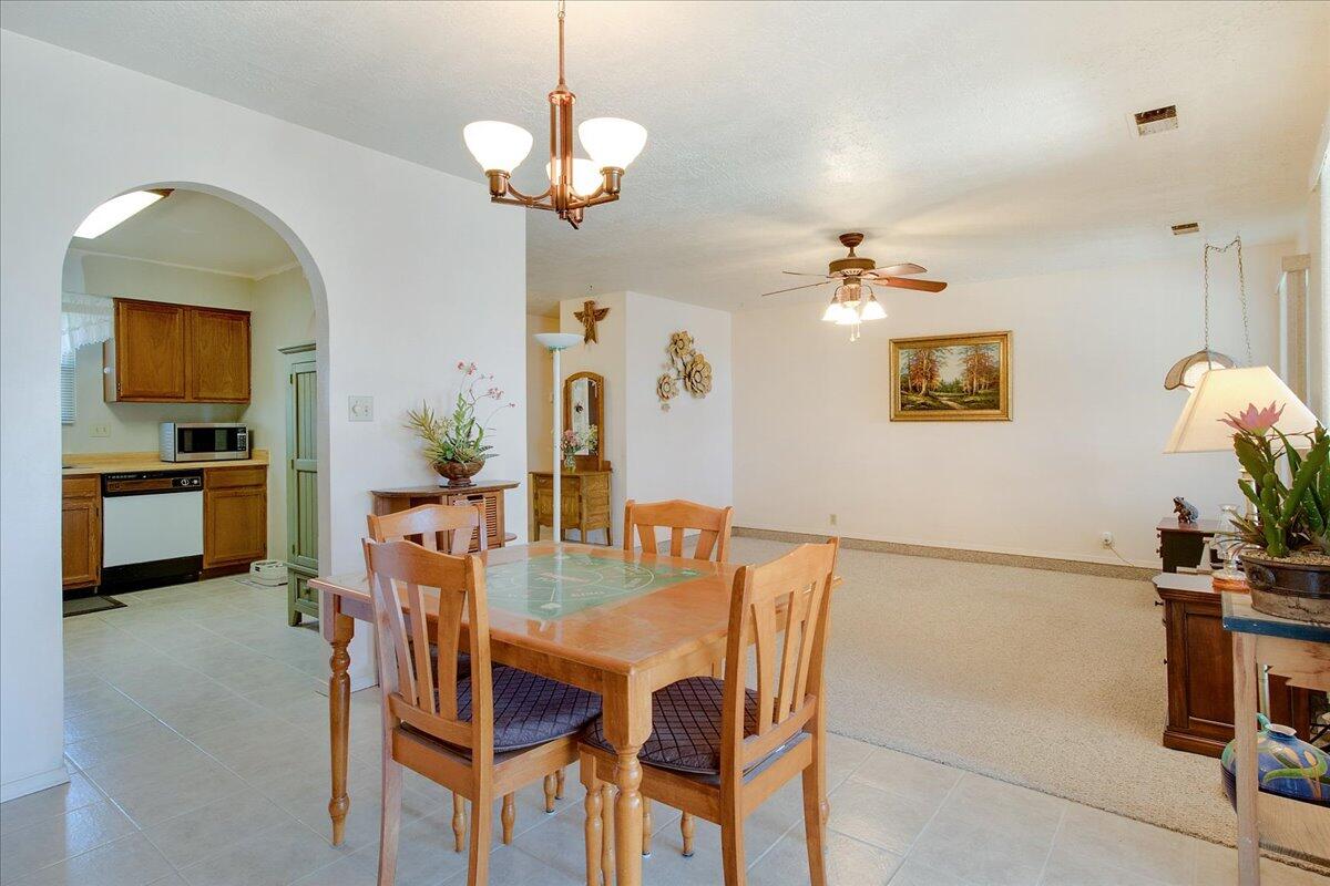 536 VALUE Court SE
