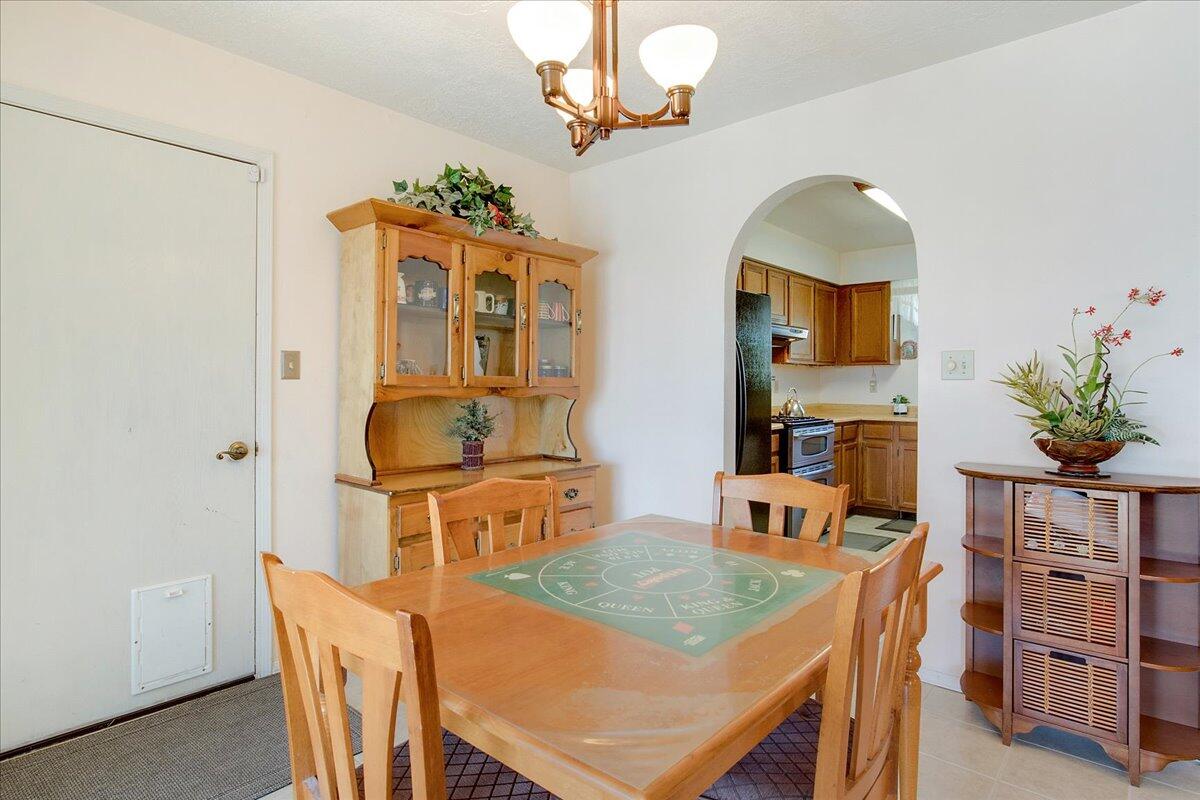 536 VALUE Court SE