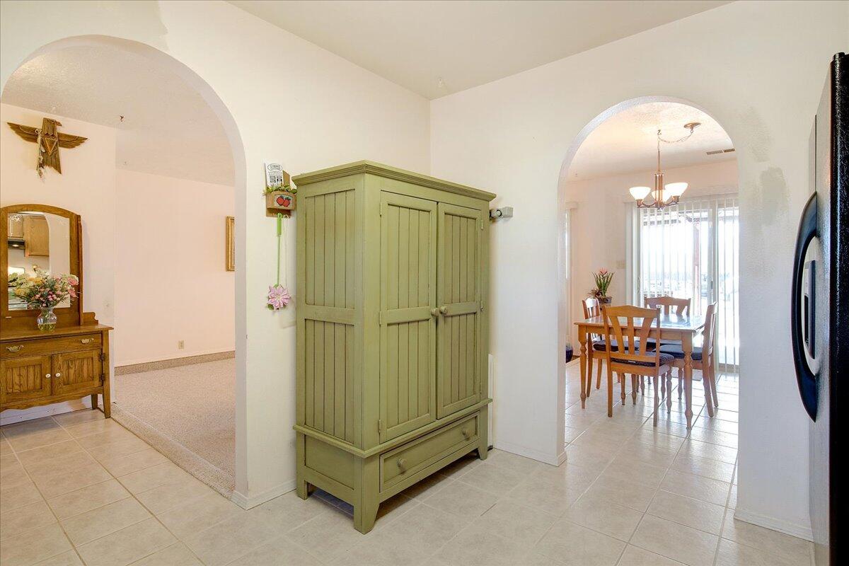 536 VALUE Court SE