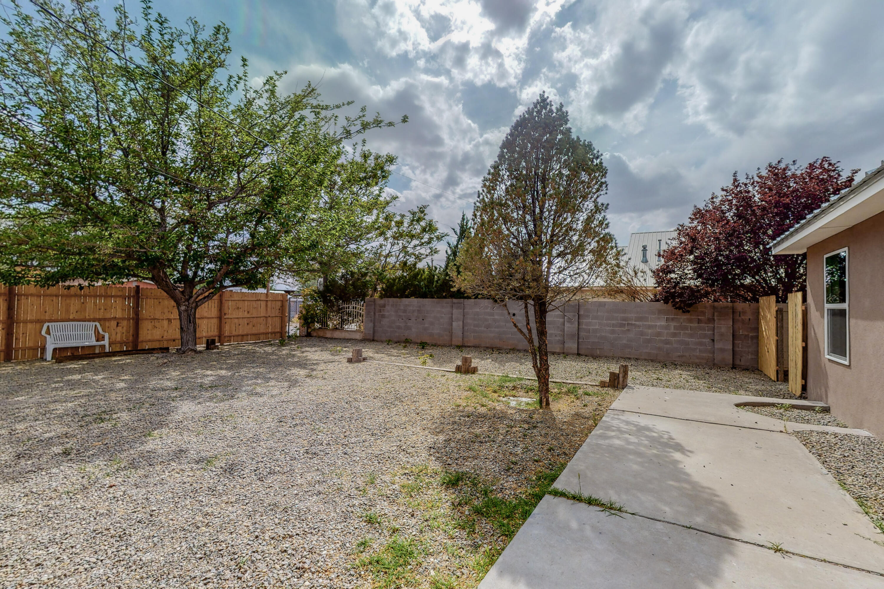 2511 Mares Road SW
