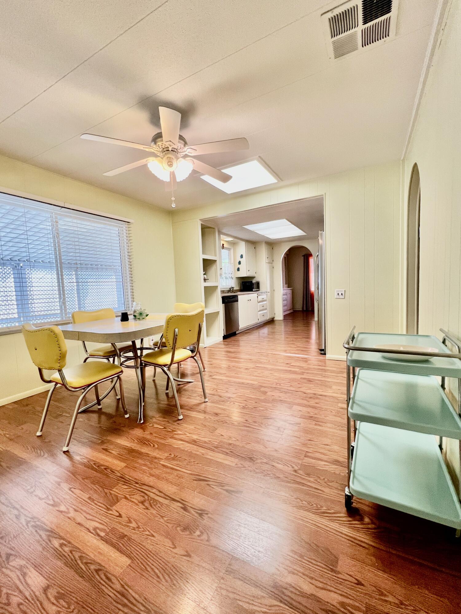 7112 PAN AMERICAN EAST NE Unit: 267