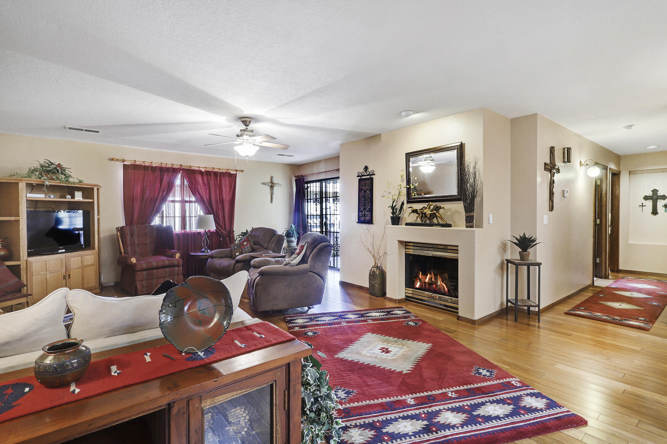 10829 TOWNE PARK Drive NE