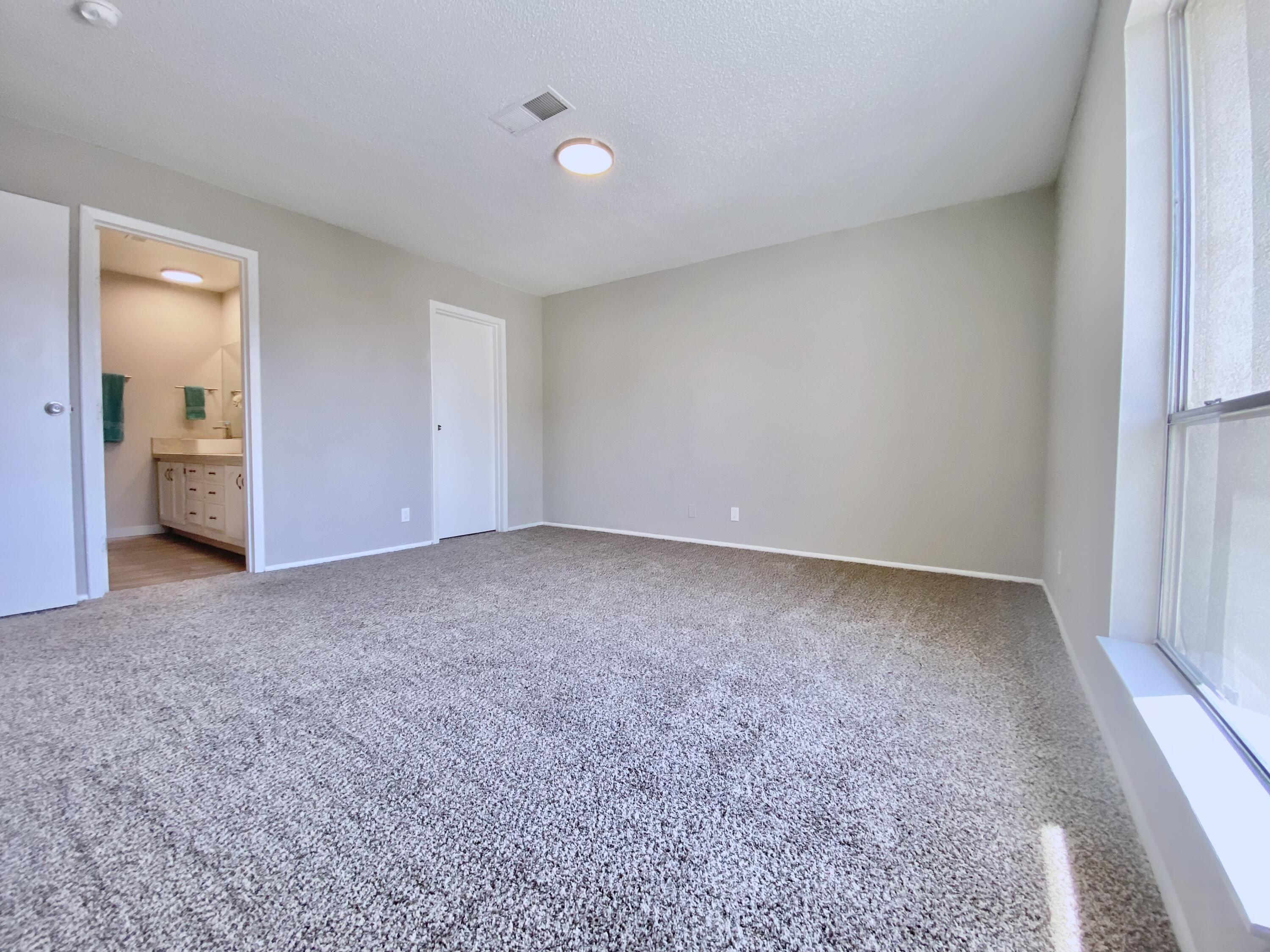 7511 Prairie Road NE