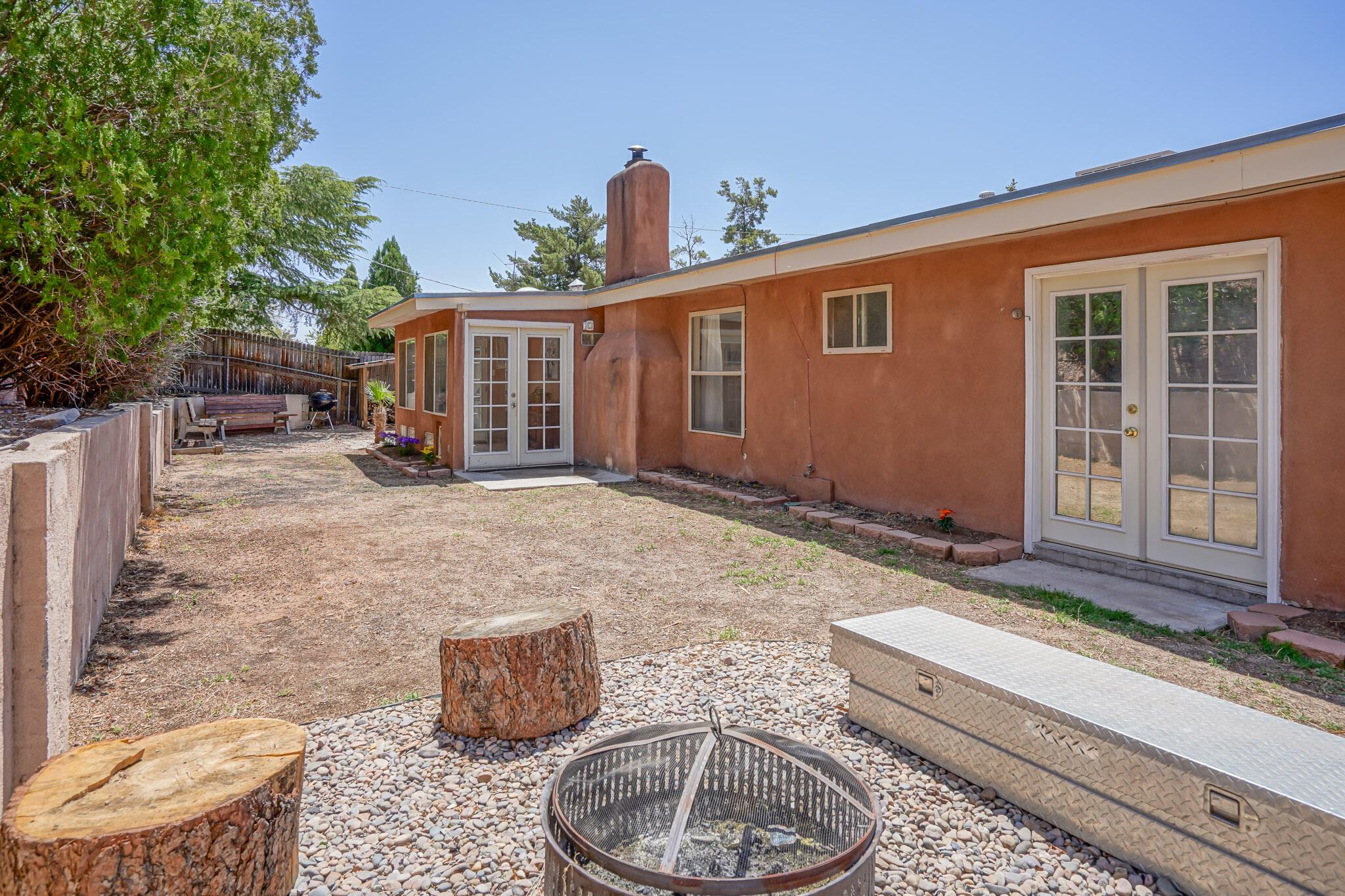 1824 SANDLER Court NE