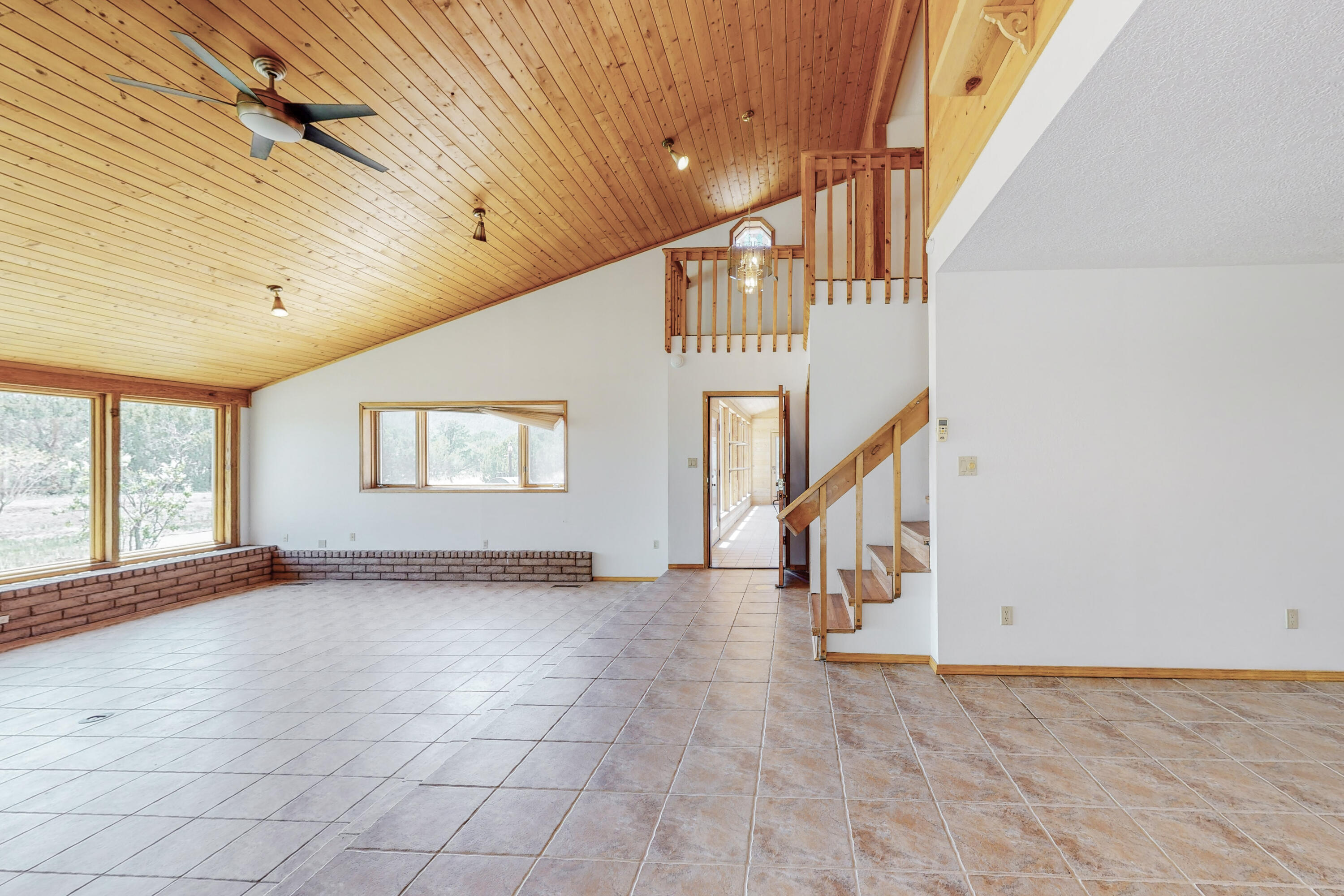 24 CHOLLA CREST Road