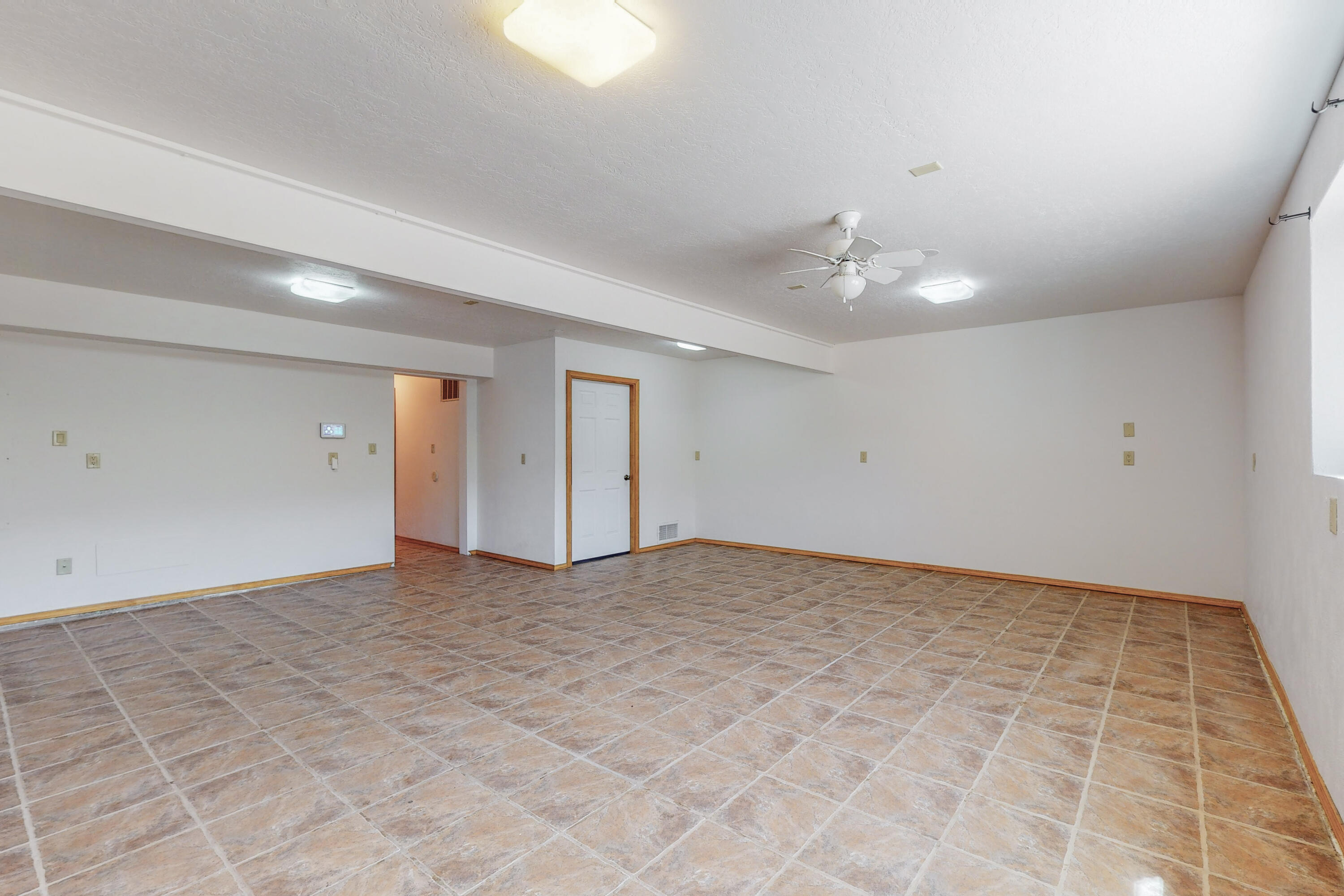 24 CHOLLA CREST Road