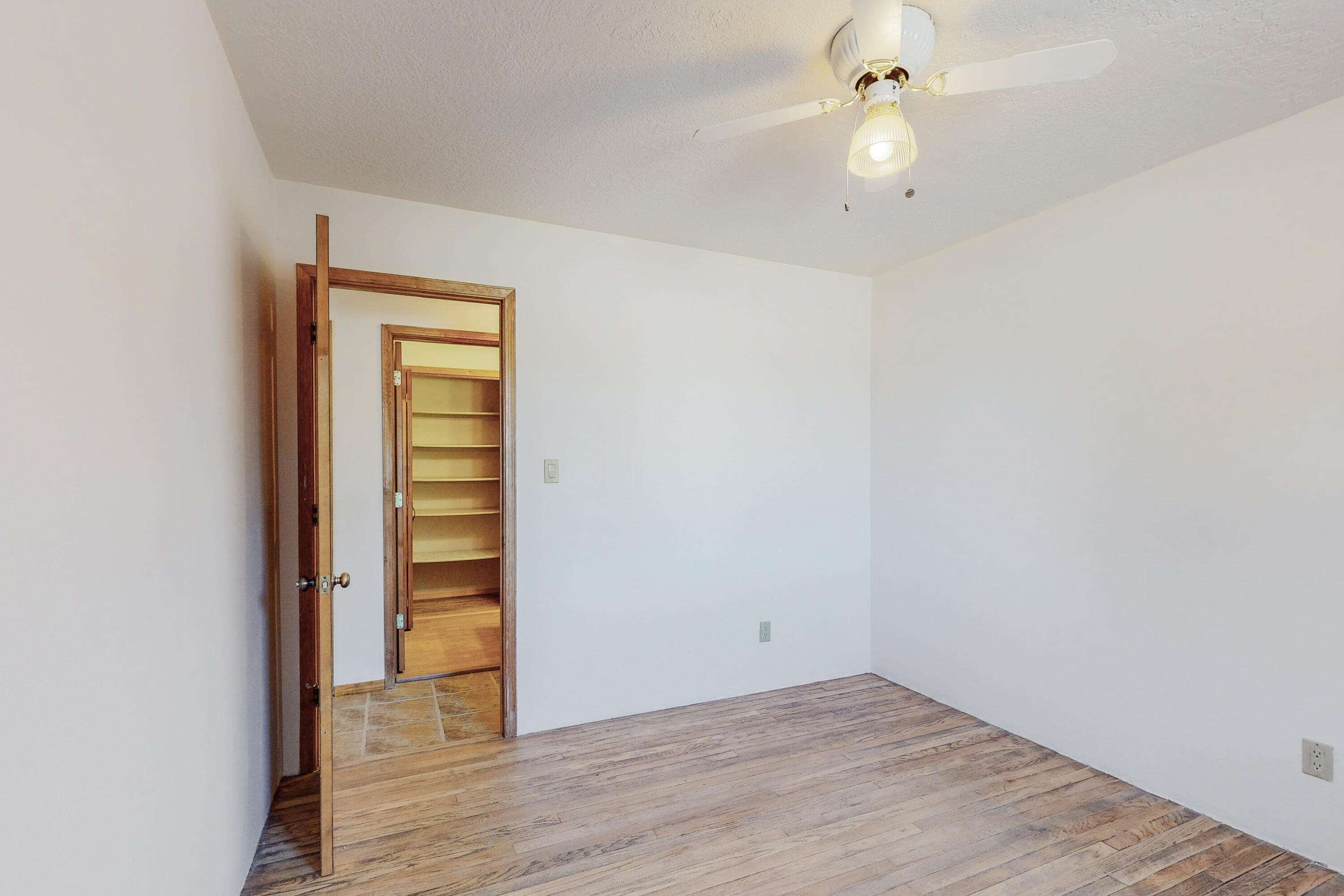 24 CHOLLA CREST Road