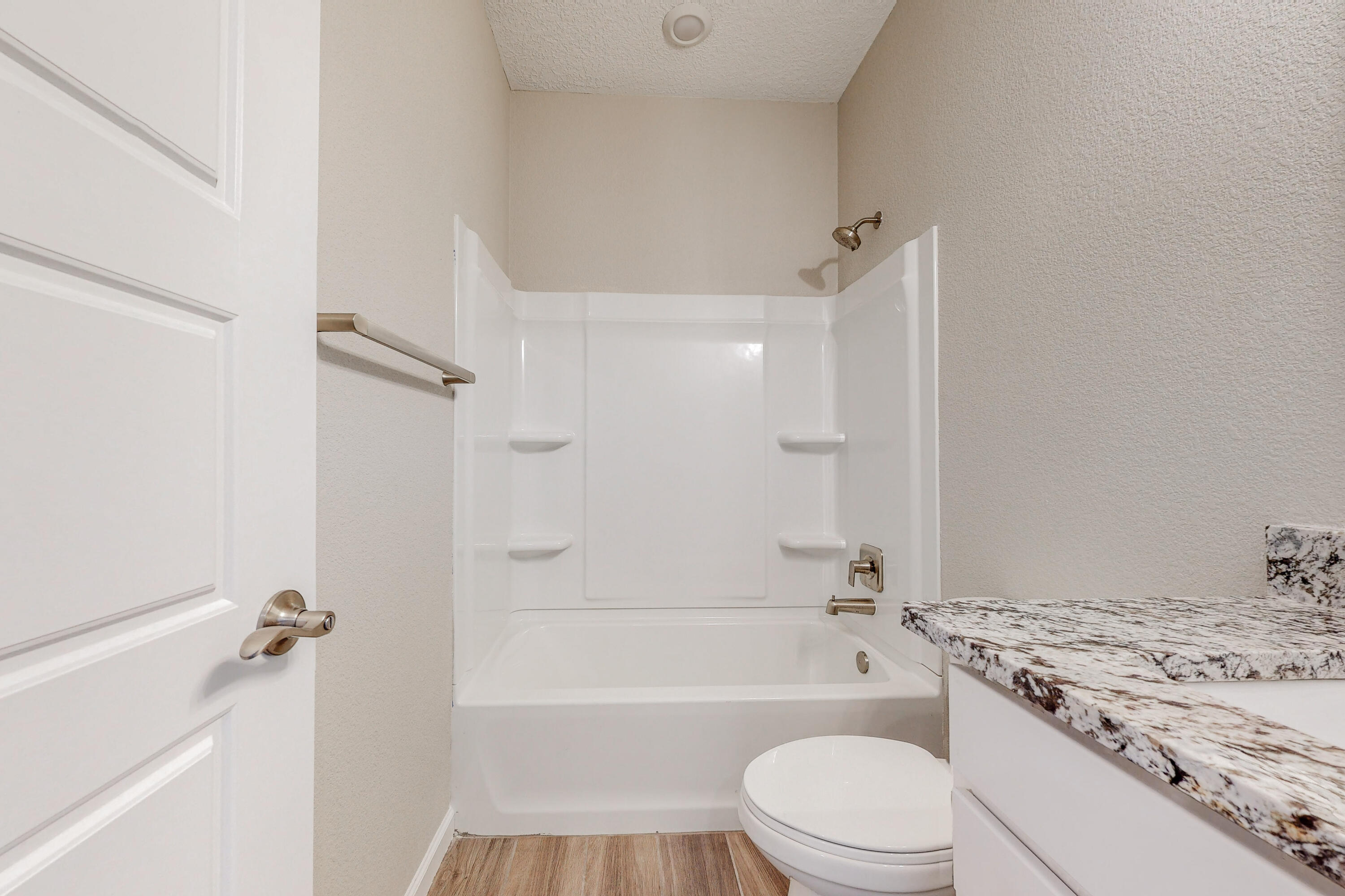 2793 KINGS CANYON Loop NE