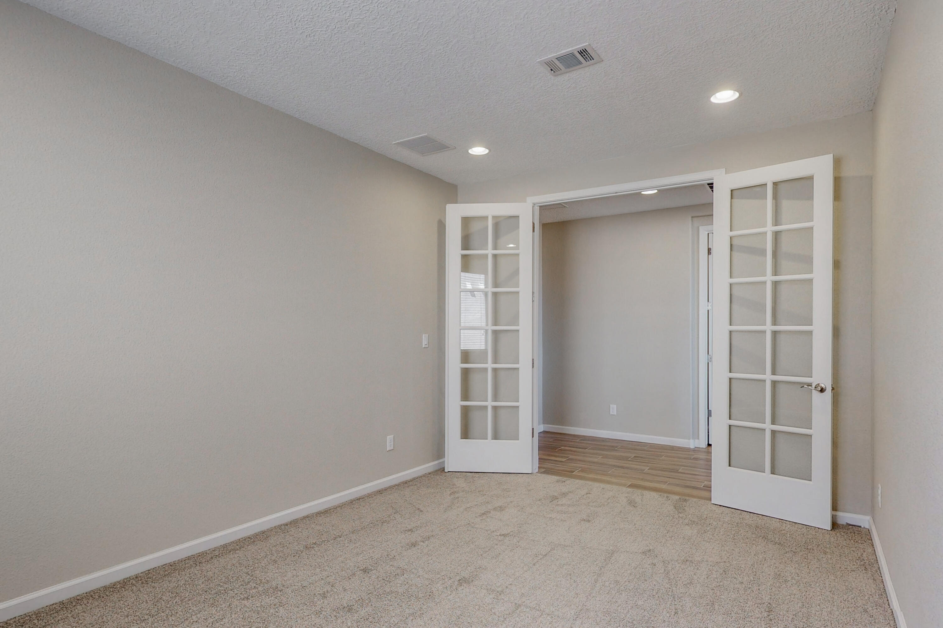 2793 KINGS CANYON Loop NE
