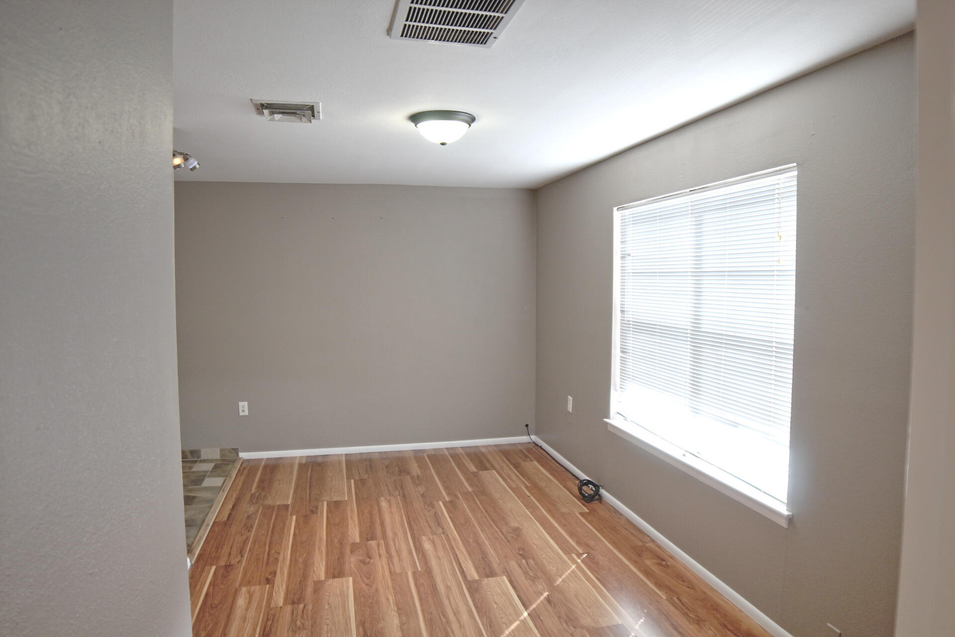 2800 VAIL Avenue SE Unit: 207