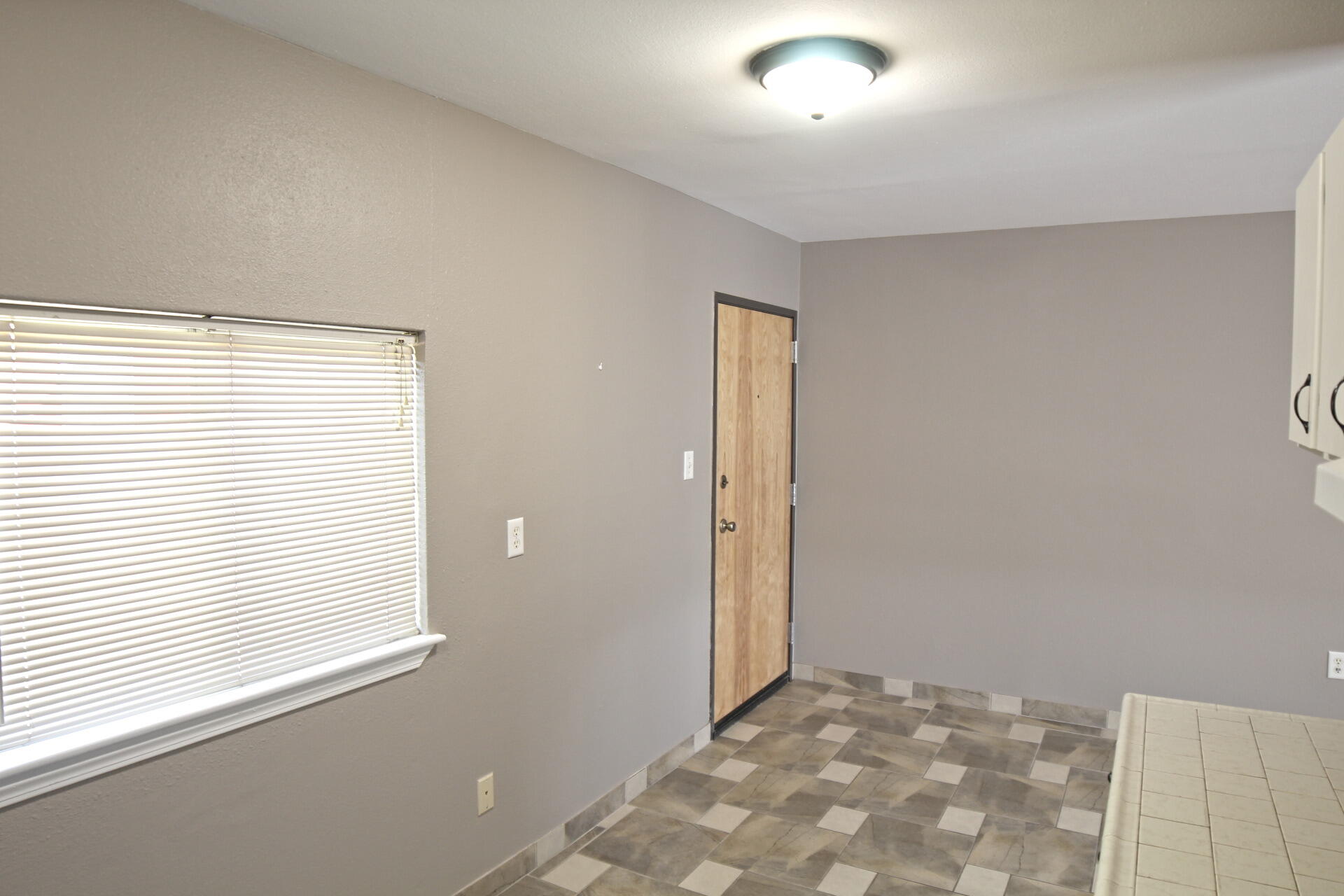 2800 VAIL Avenue SE Unit: 207