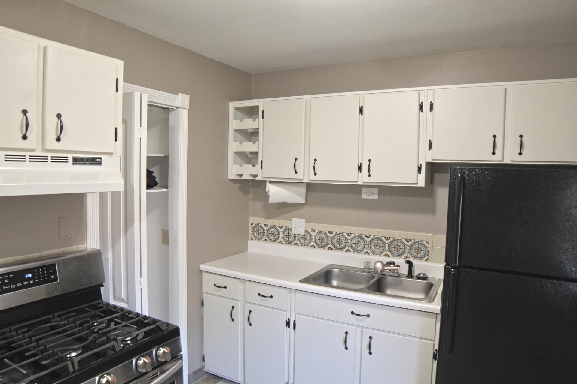 2800 VAIL Avenue SE Unit: 207