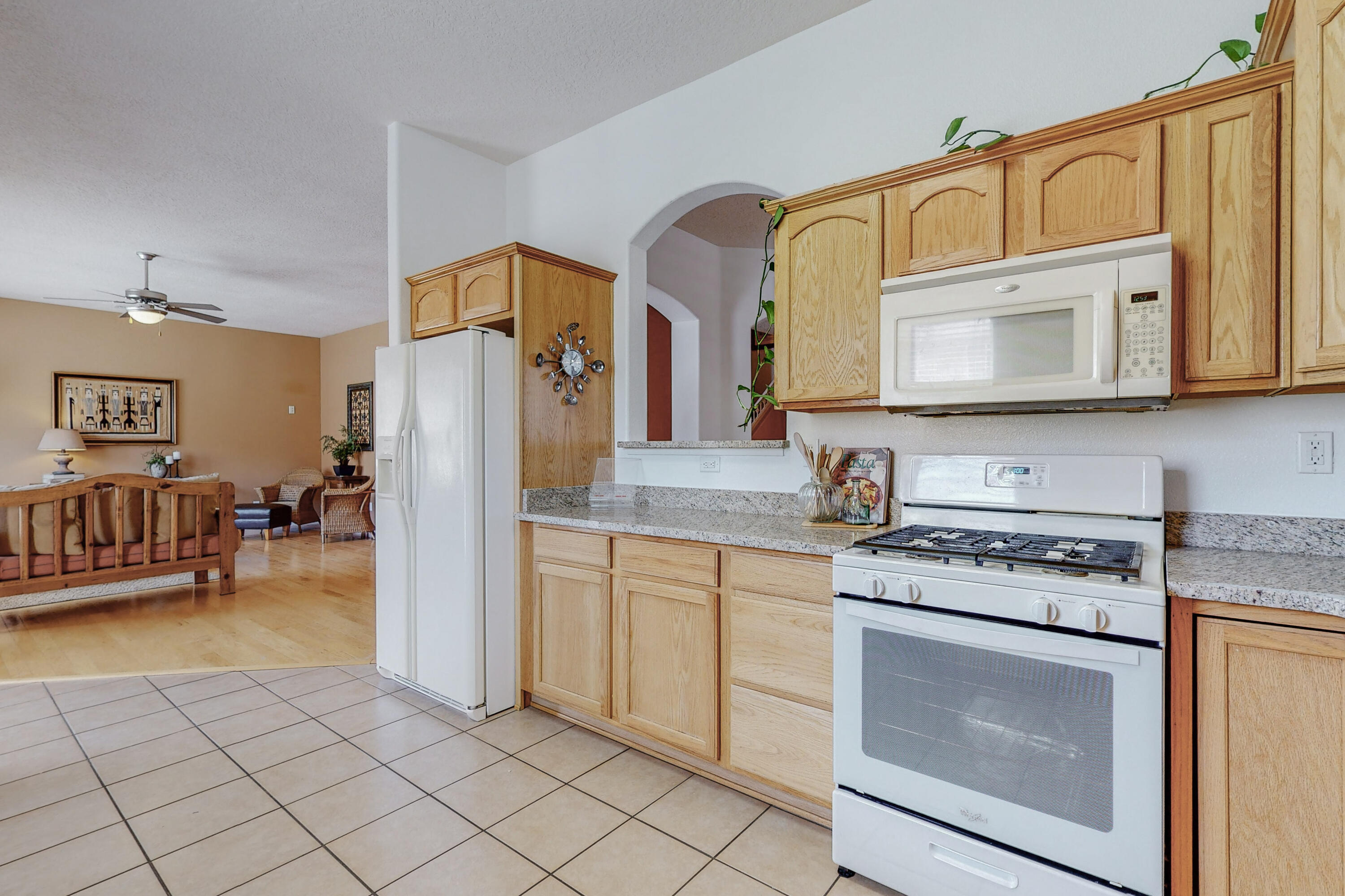 2106 N ENSENADA Circle SE