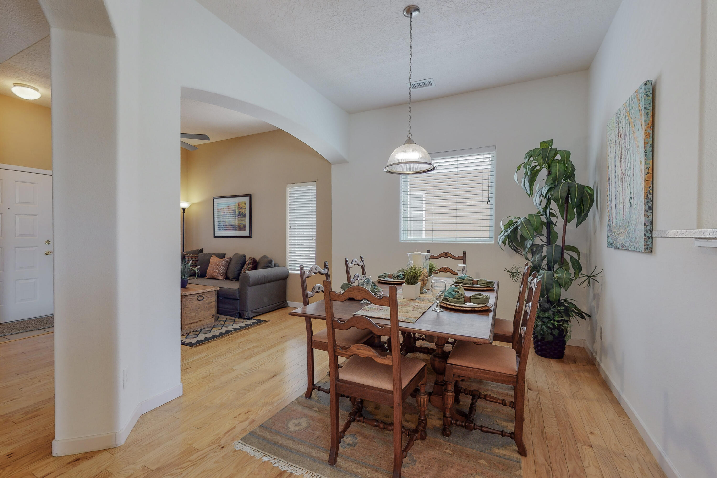 2106 N ENSENADA Circle SE