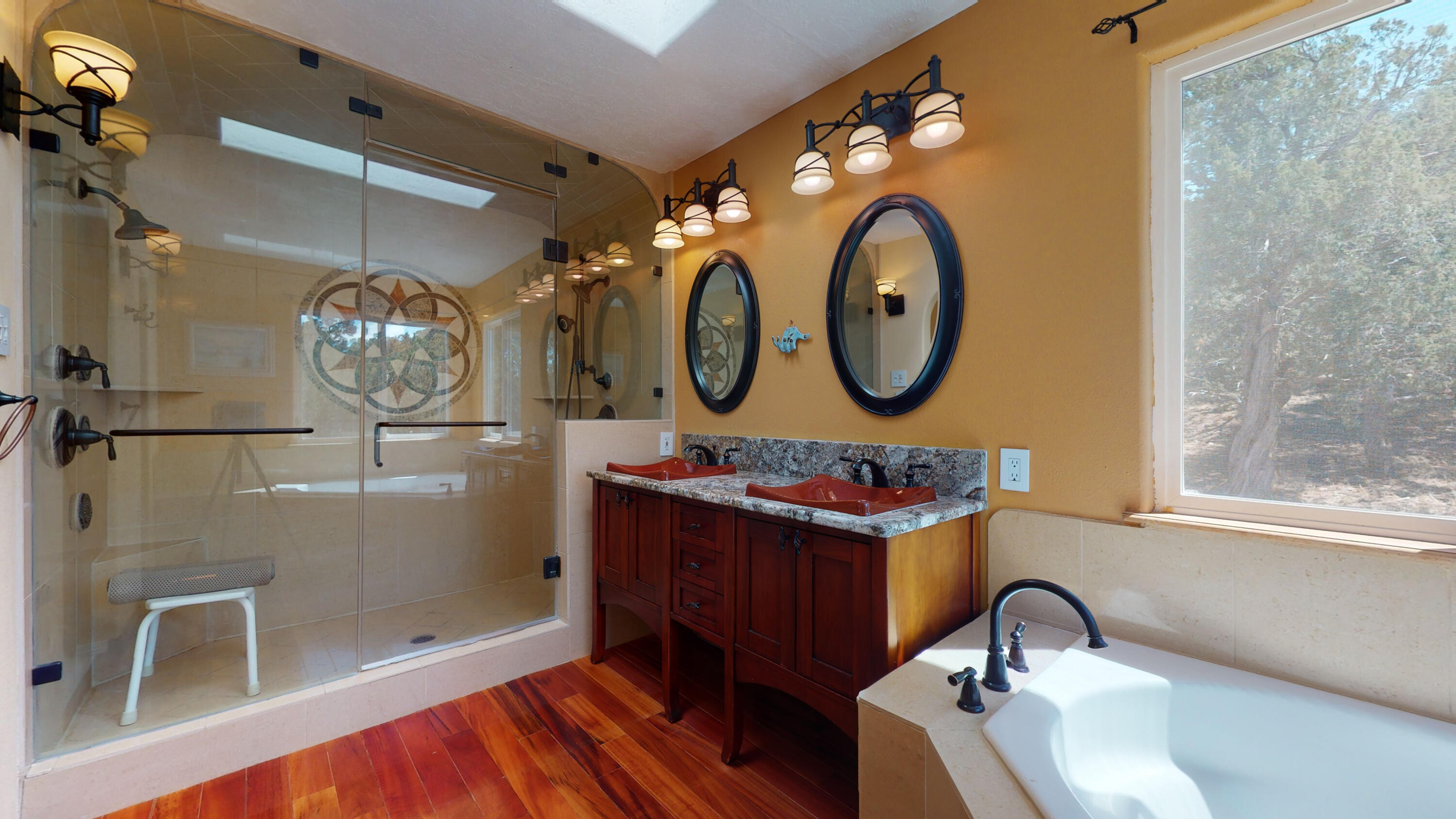 30 Anne Pickard Loop