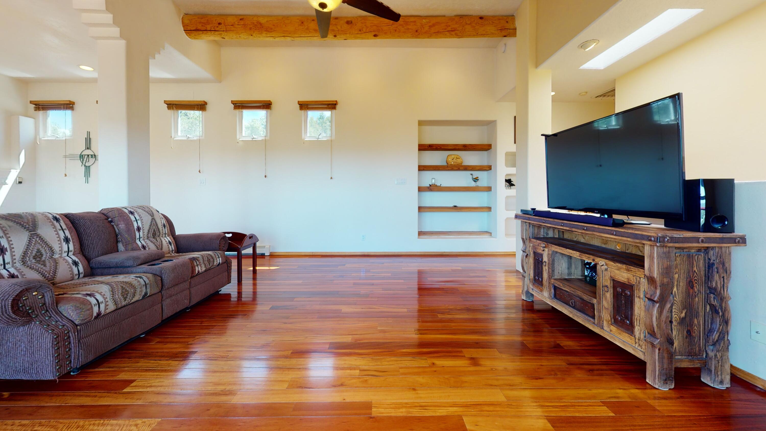 30 Anne Pickard Loop