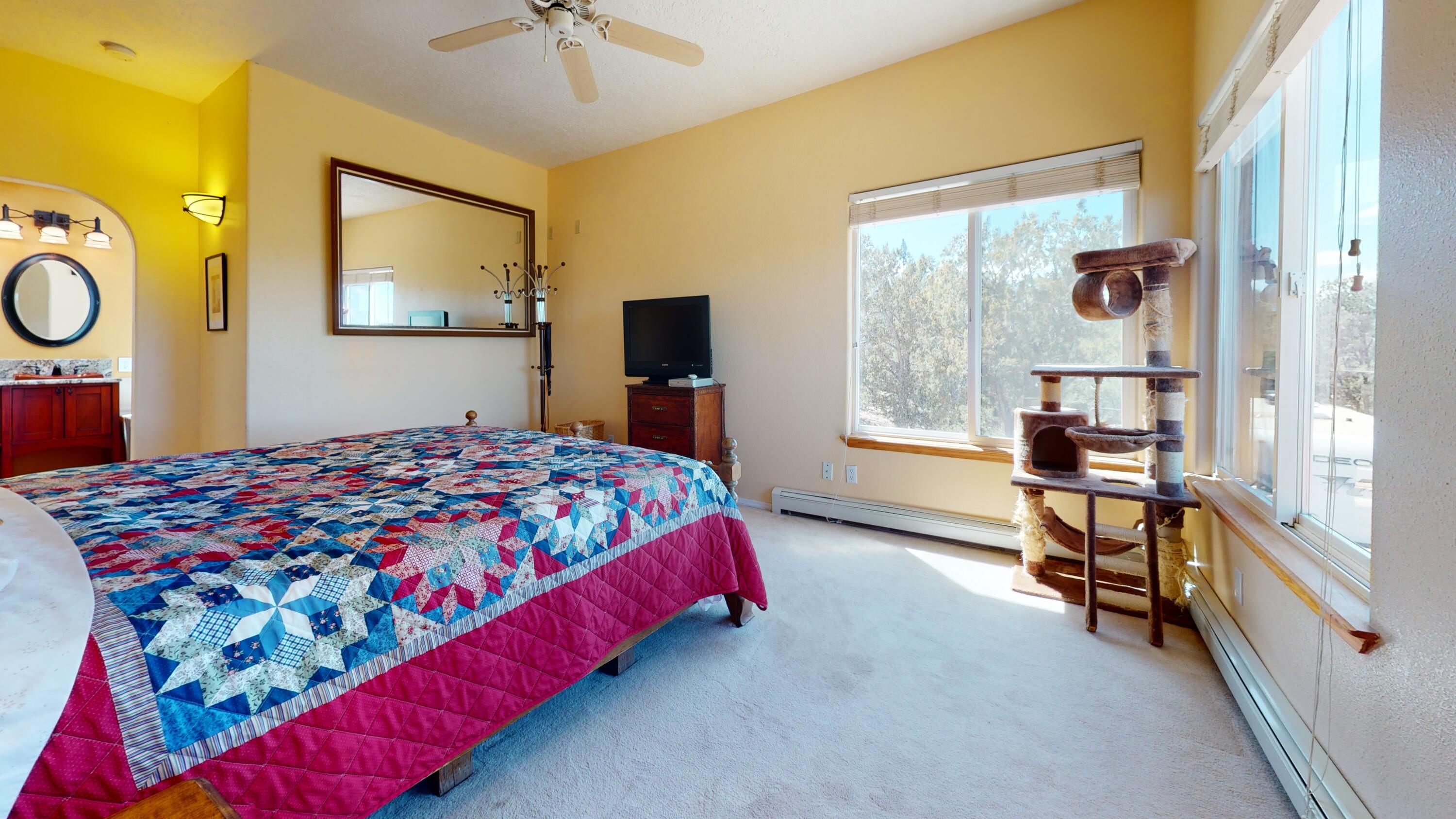 30 Anne Pickard Loop