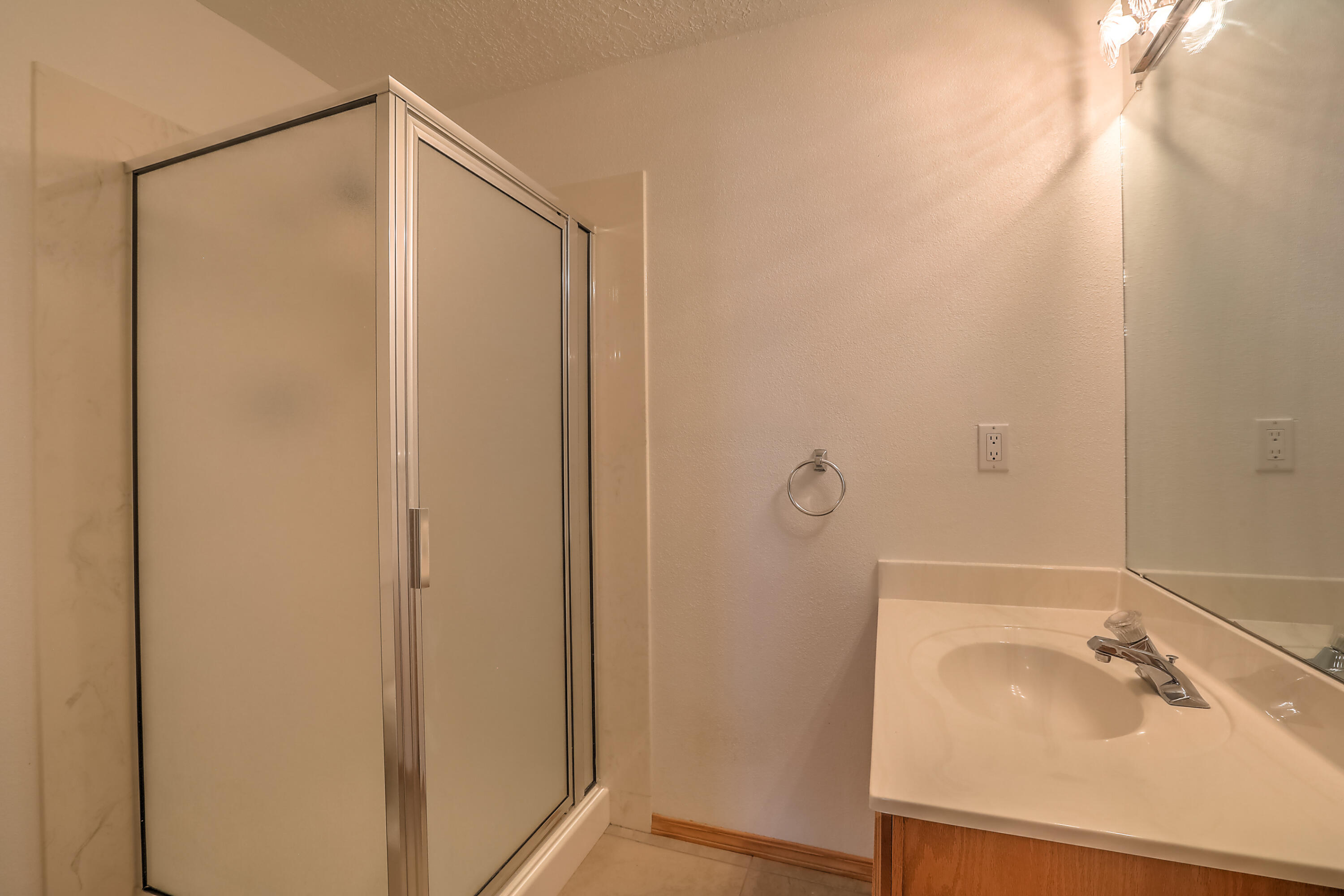 6108 INNSBROOK Court NE