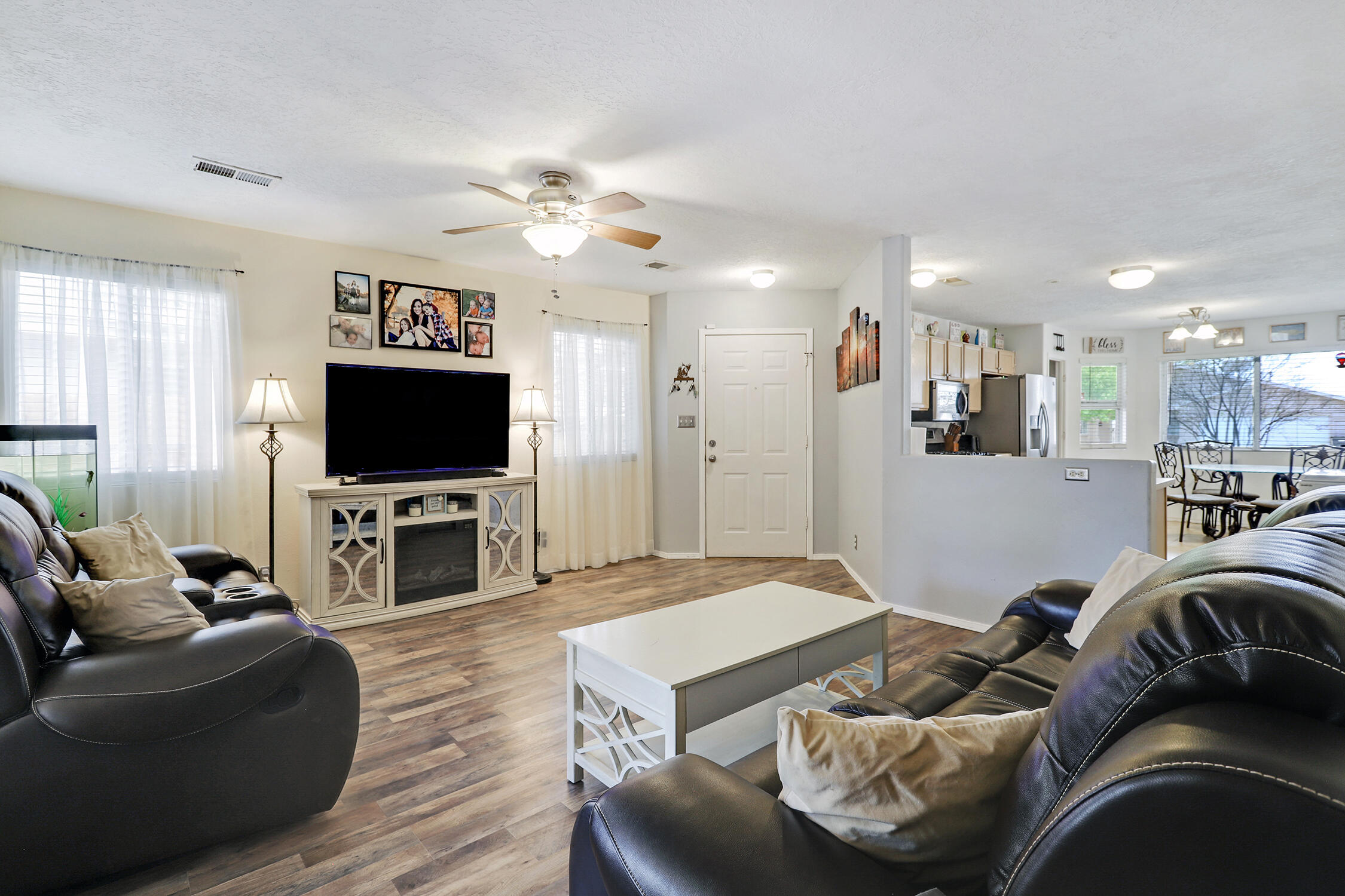 913 MARLOW MEADOWS Drive NE