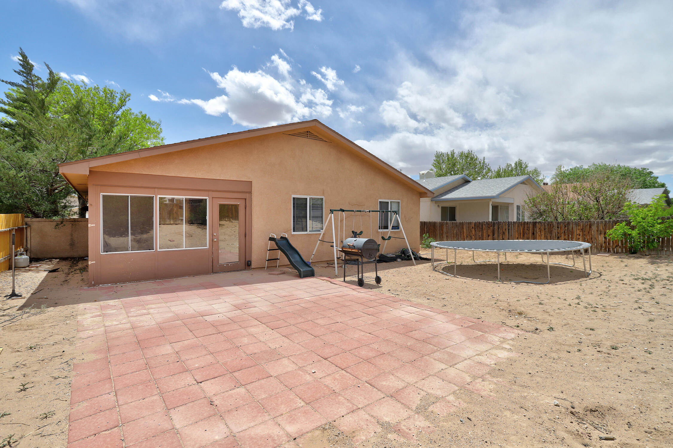 913 MARLOW MEADOWS Drive NE