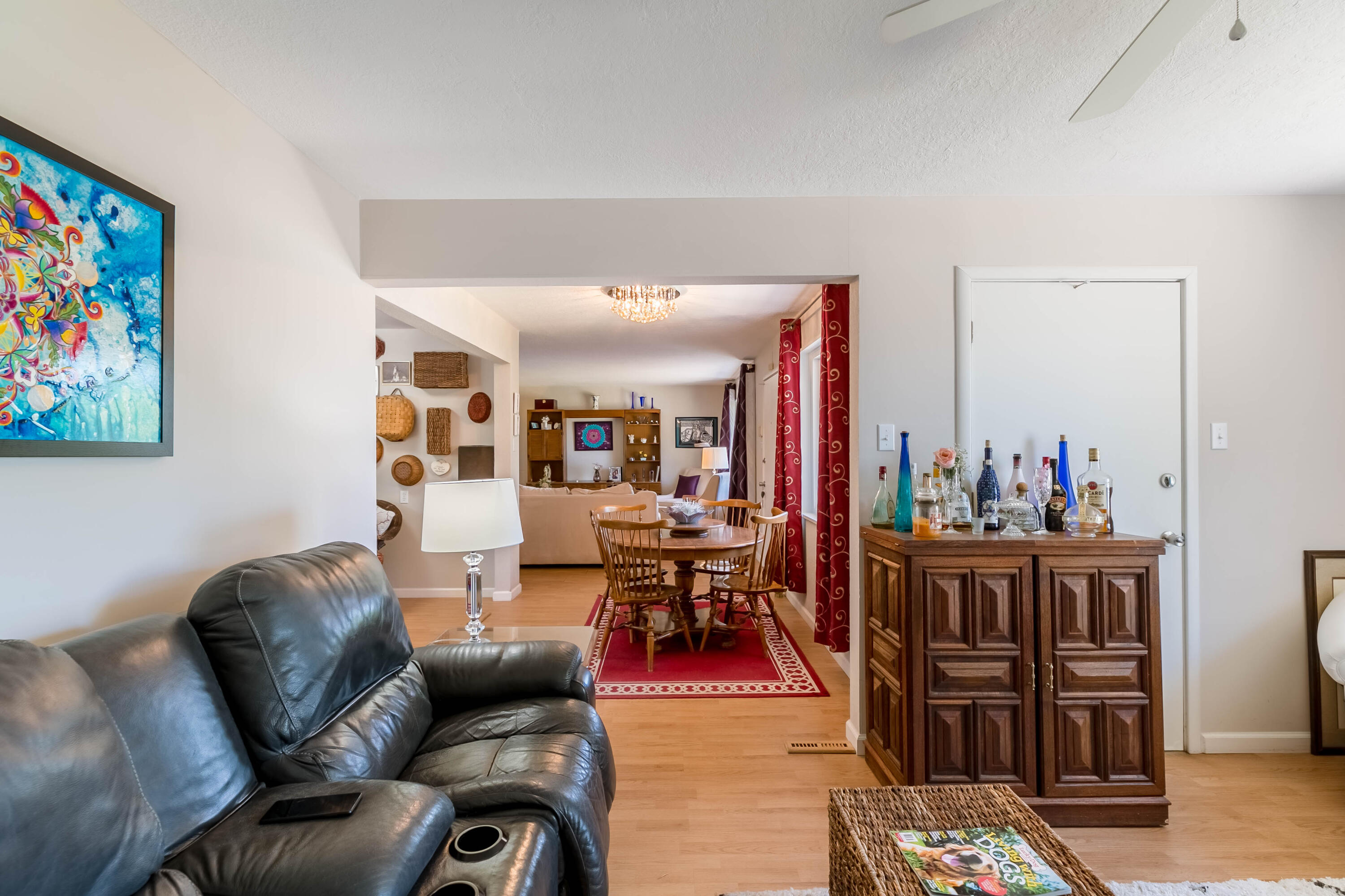 9722 APACHE Avenue NE