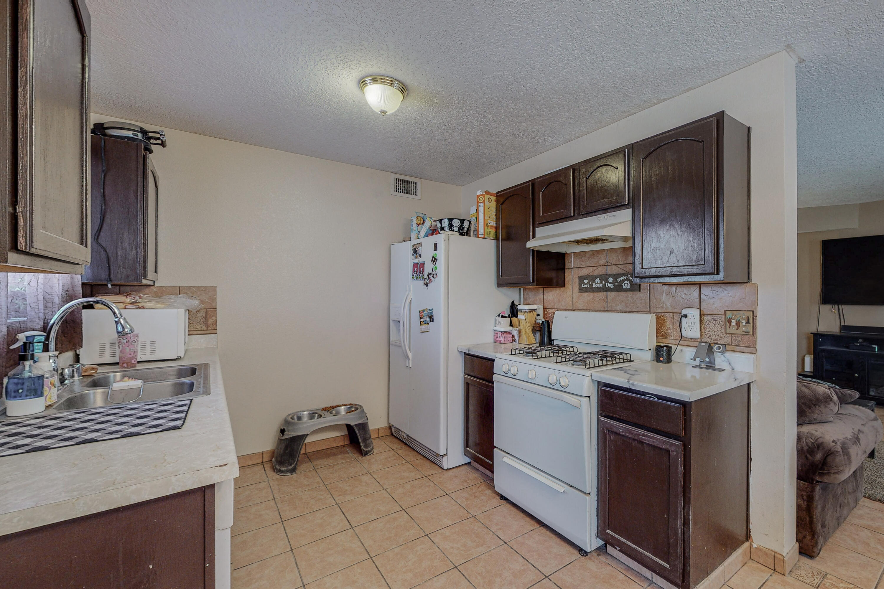 9631 EL PATRON Road SW