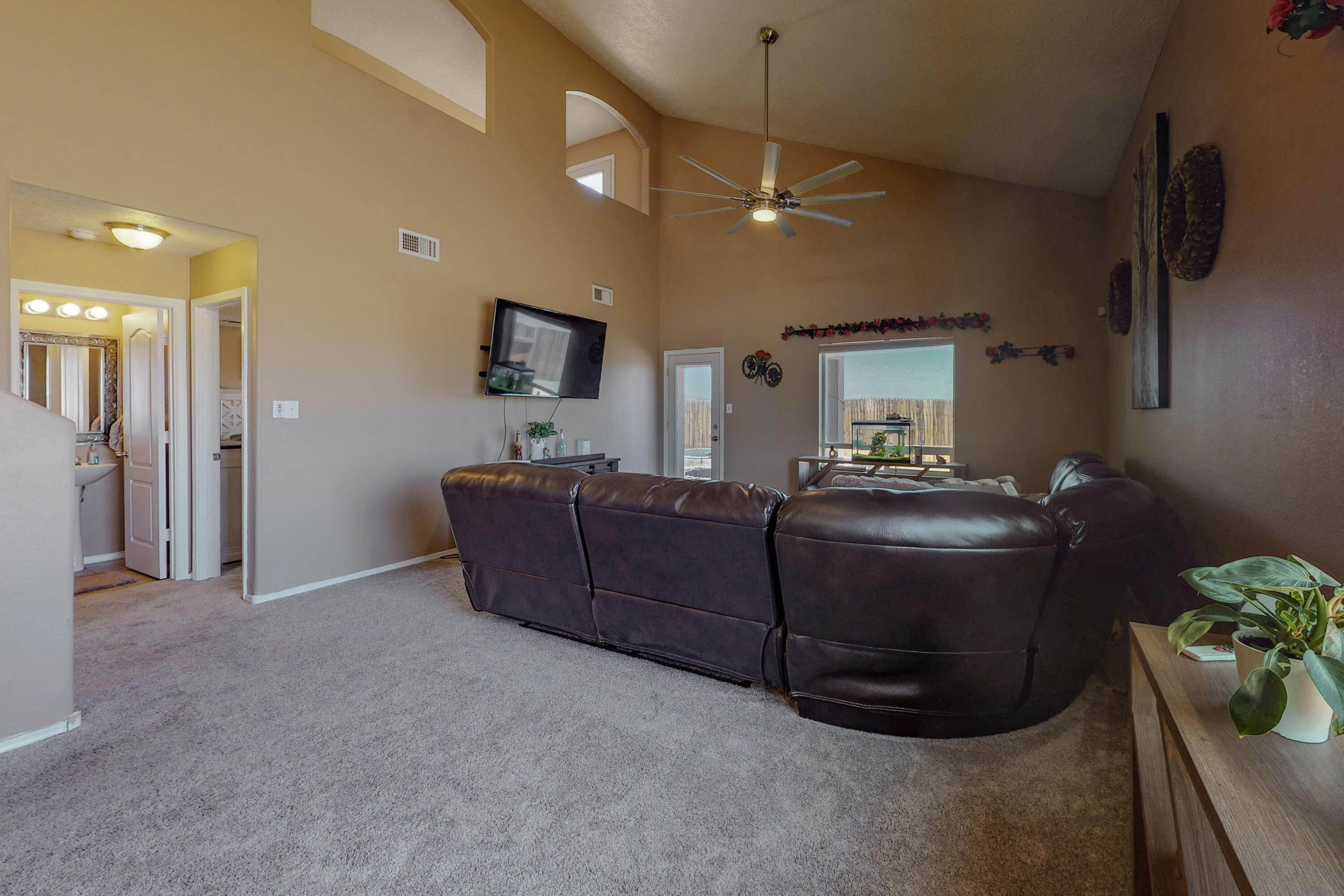 52 TOME VISTA Drive