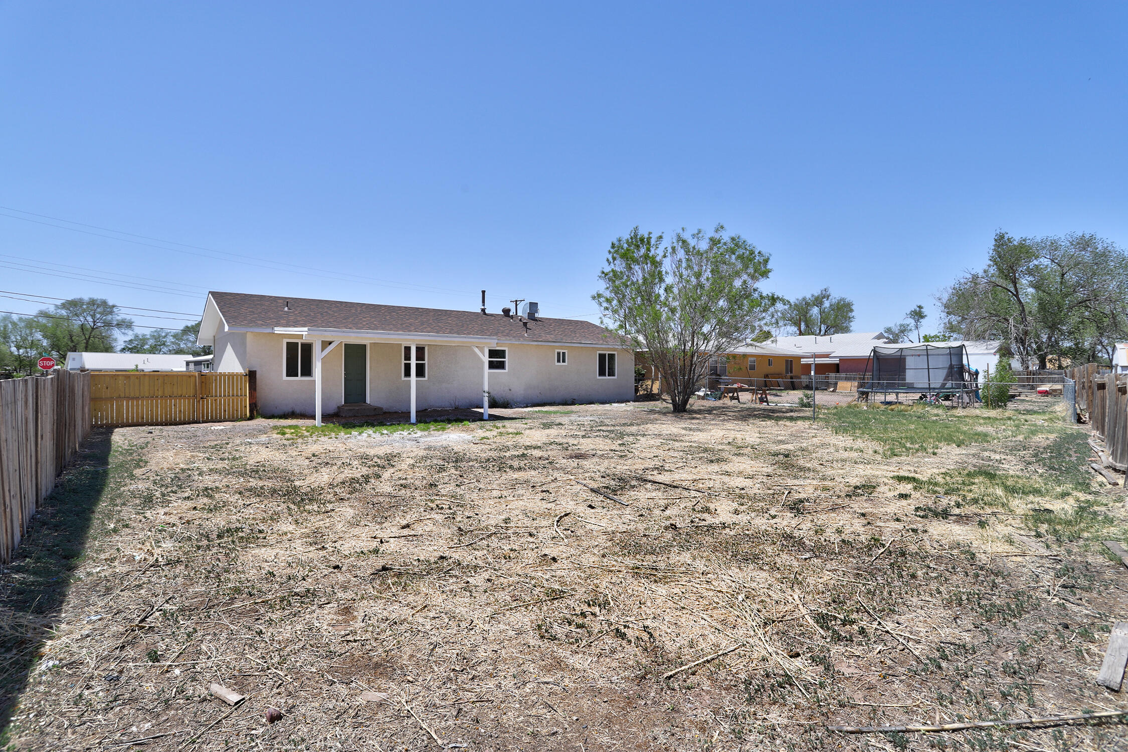 520 GABALDON Road
