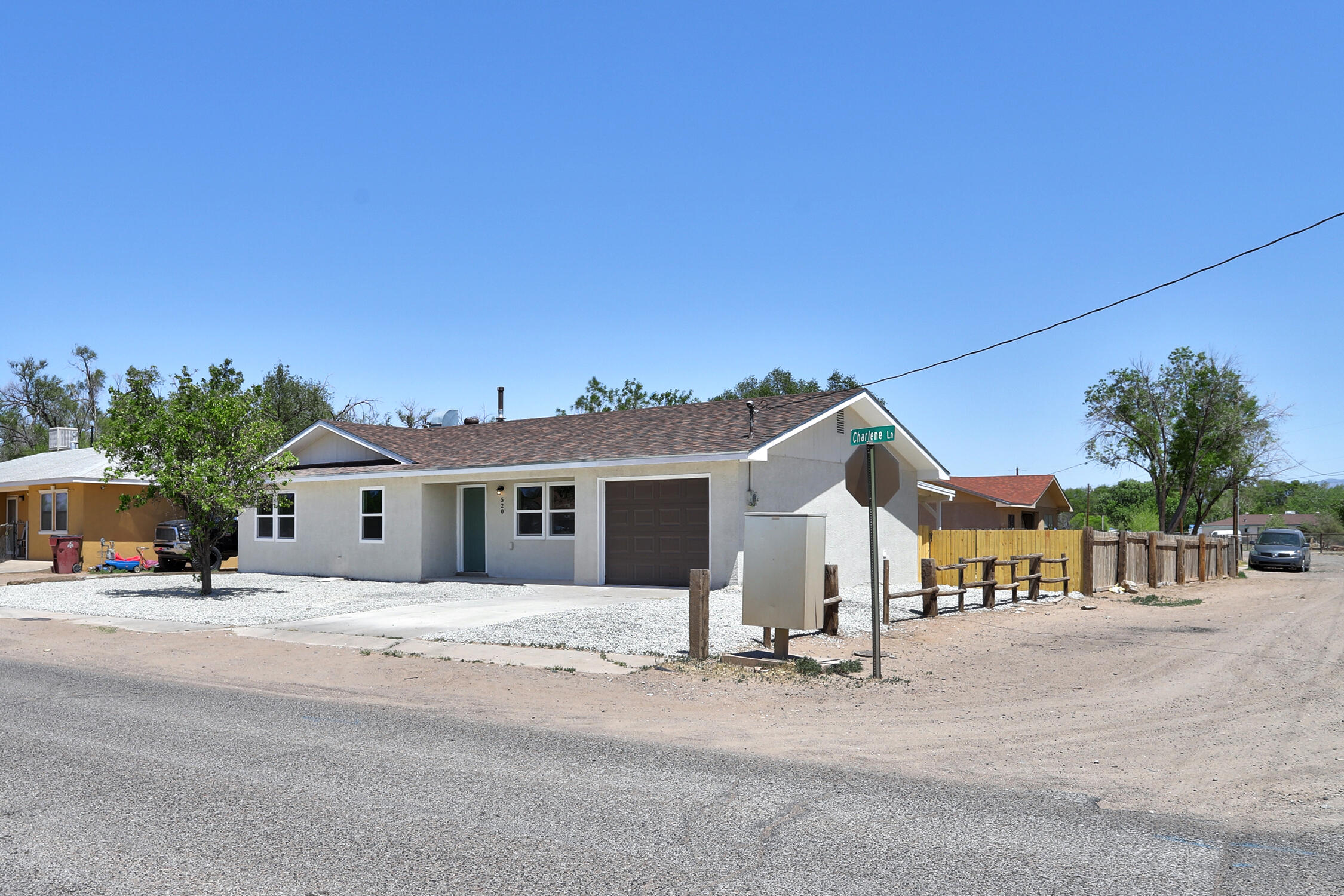 520 GABALDON Road