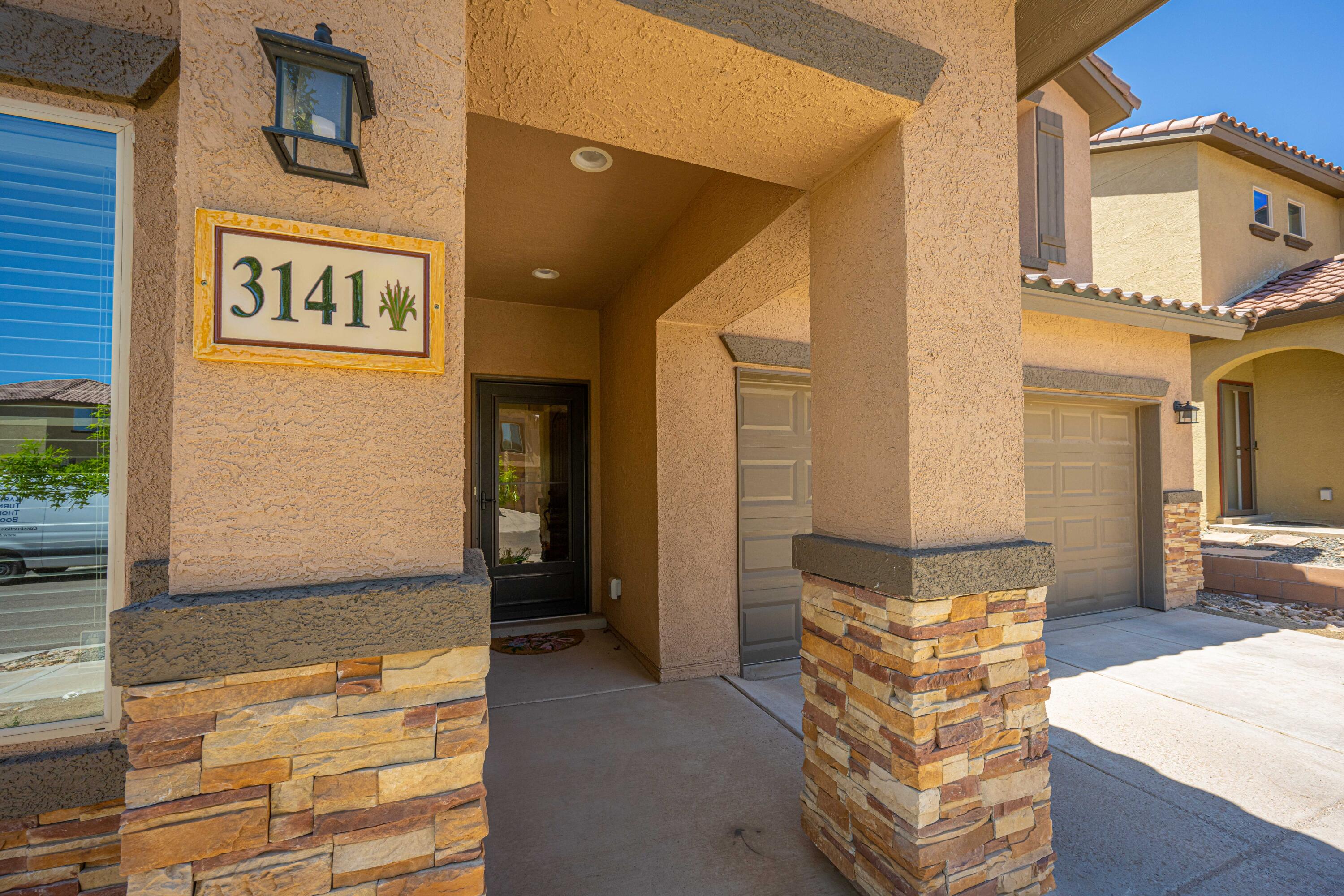 3141 LLANO VISTA Court NE