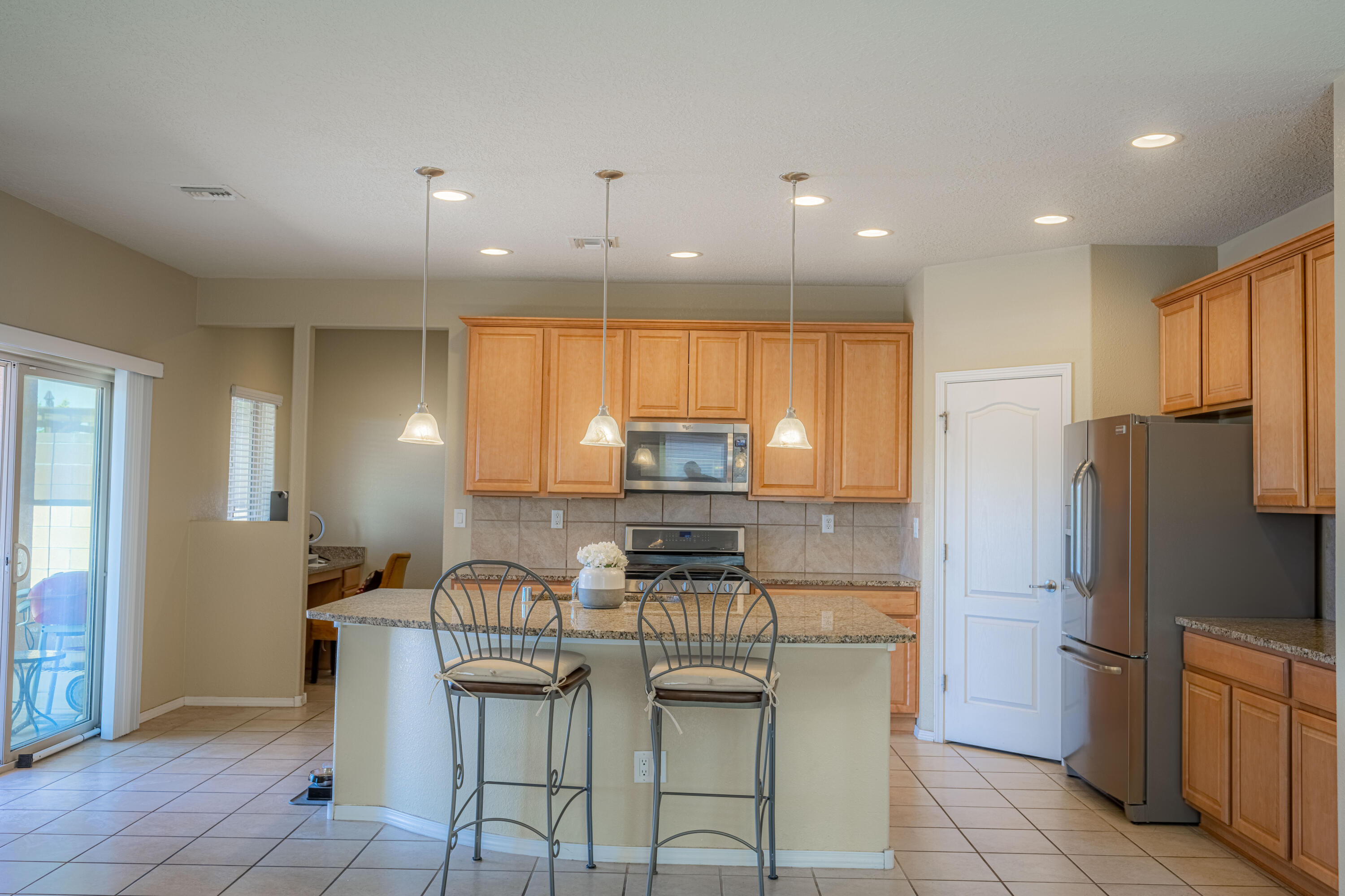 3141 LLANO VISTA Court NE