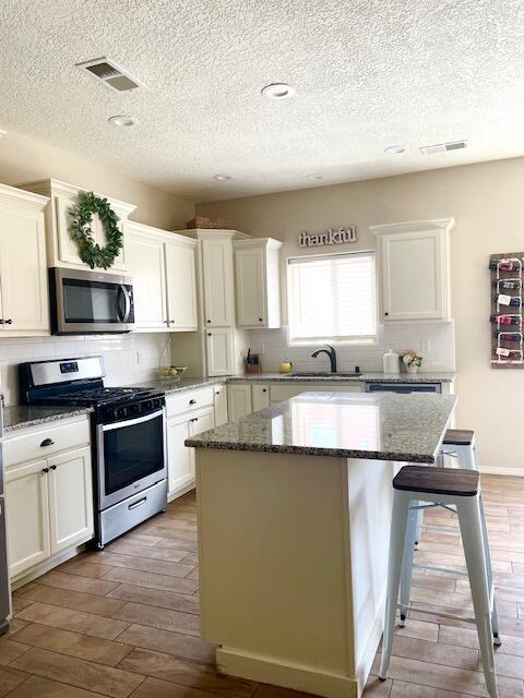 2501 SUNSET VIEW Street SW