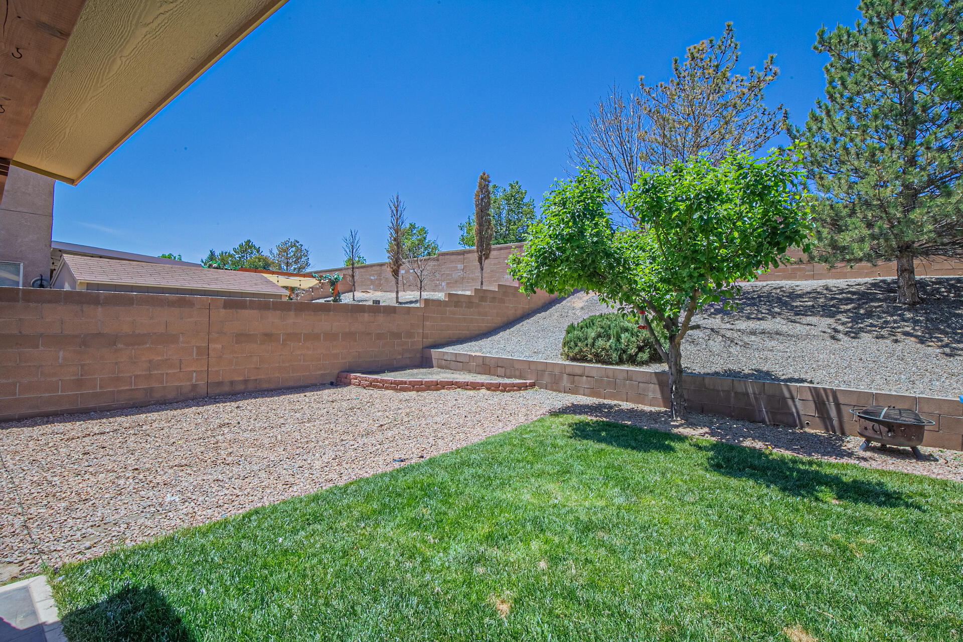1260 COLIBRI Avenue NW