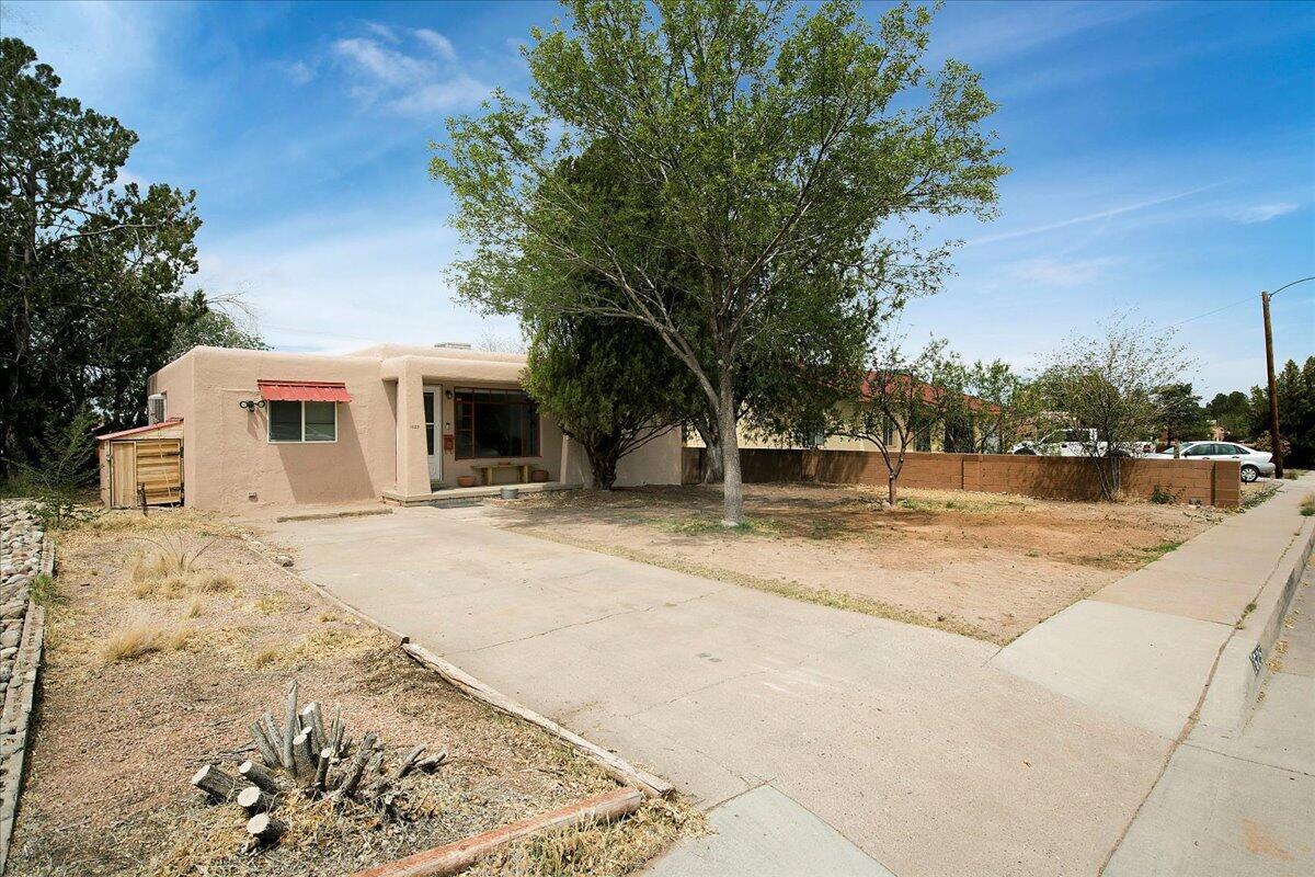 1625 CORNELL Drive SE