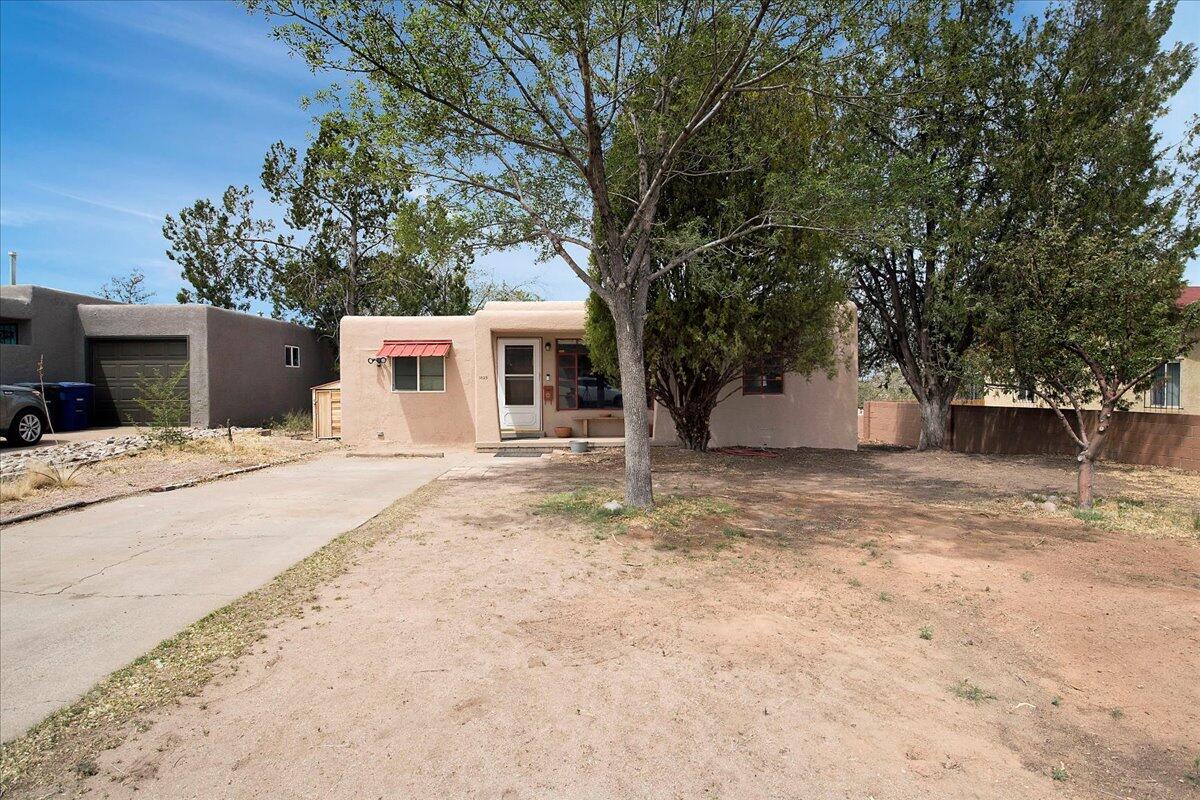 1625 CORNELL Drive SE